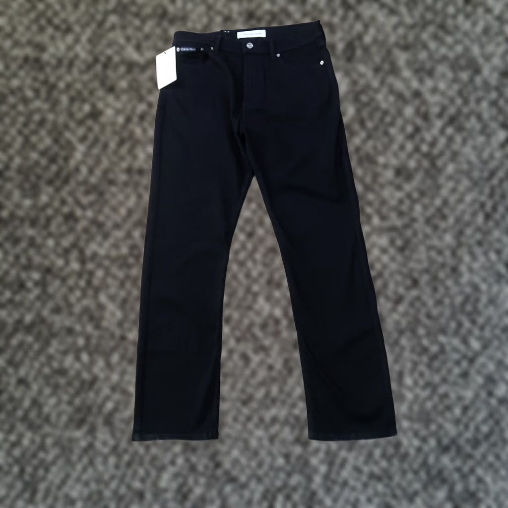 Calvin Klein Calvin Klein Jeans Mens 32x32 Black Denim Stretch Flex Slim Straight 5-Pocket Regular Inseam 32 Size US 32 / EU 48 - 1 Thumbnail