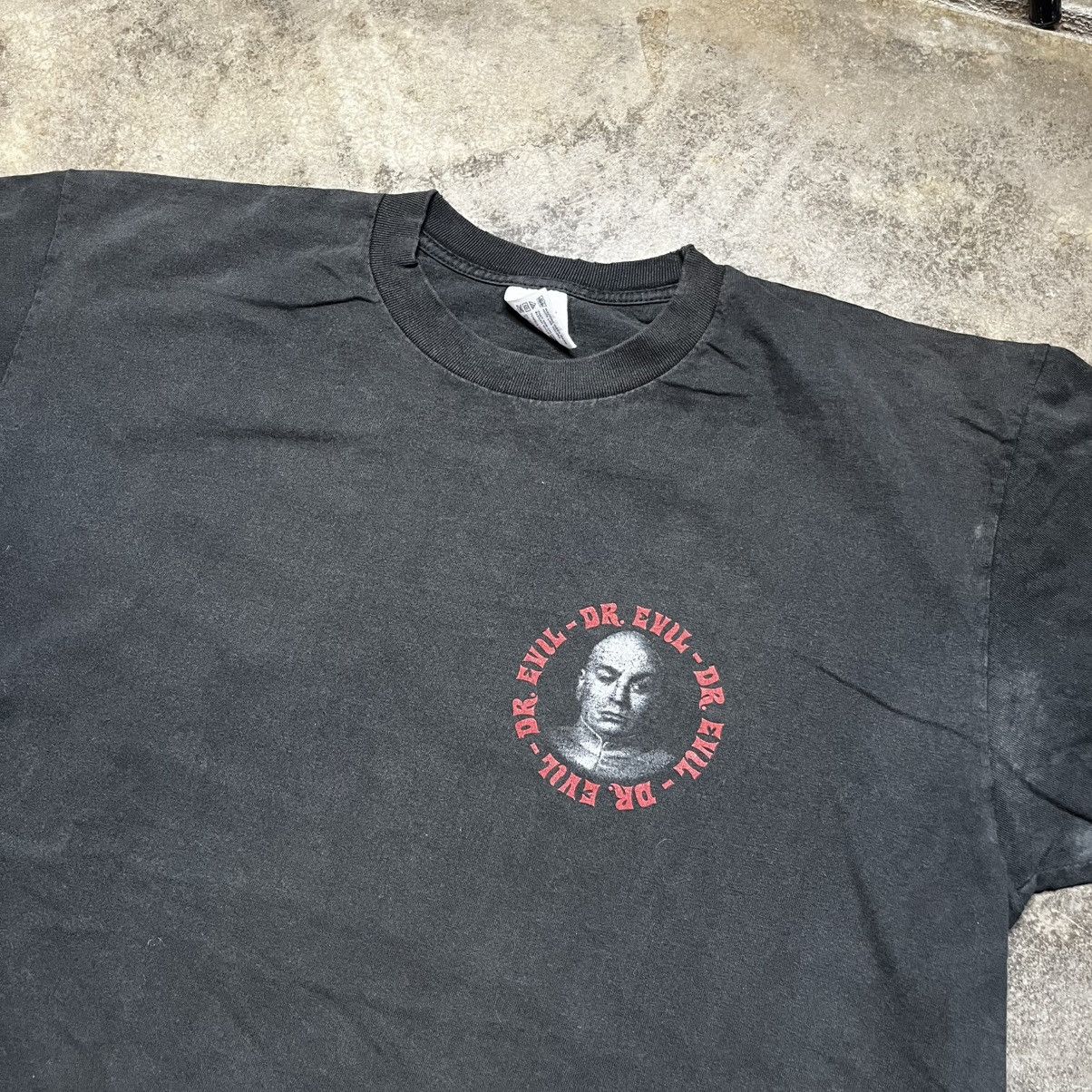 Vintage vintage dr evil goldmember austin powers movie promo tshirt Size US XL / EU 56 / 4 - 7 Thumbnail