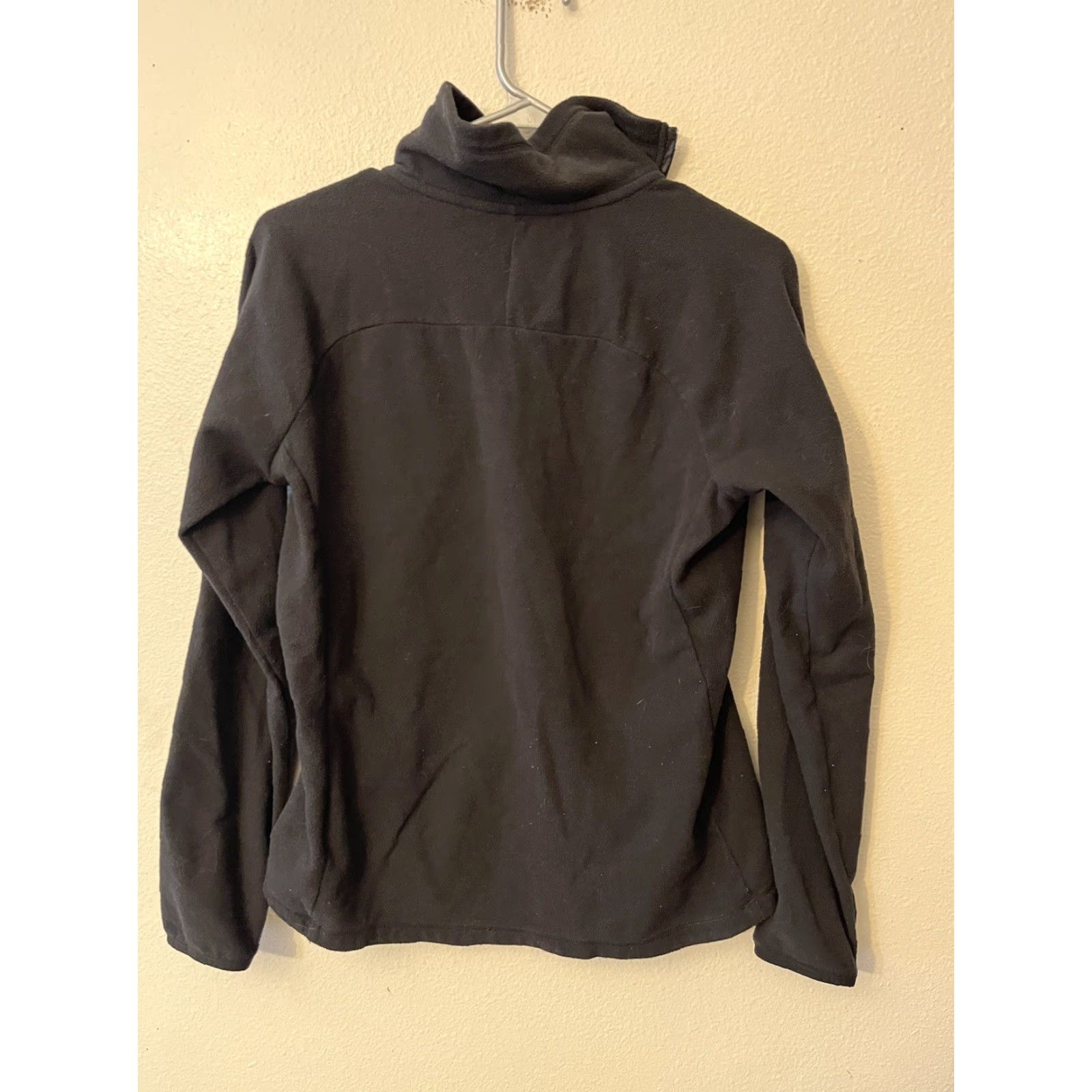 The North Face The North Face Hooded Fleece Jacket Small Black Women Jacket Hooded Fleece Lightweight Zip Pullover Casual Outdoor Logo 90s (adjusted?) Size S / US 4 / IT 40 - 3 Thumbnail