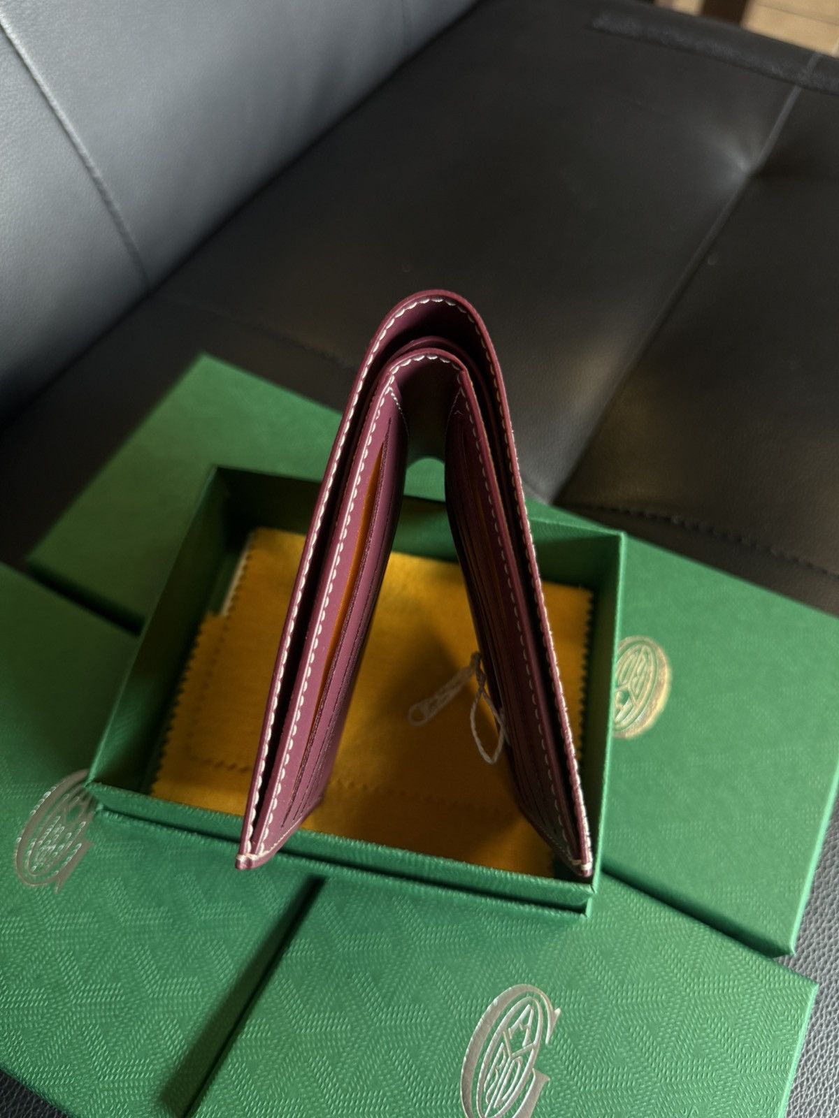 Goyard GOYARD Burgundy BI Fold Wallet NEW W BOX Authentic Size ONE SIZE - 10 Thumbnail