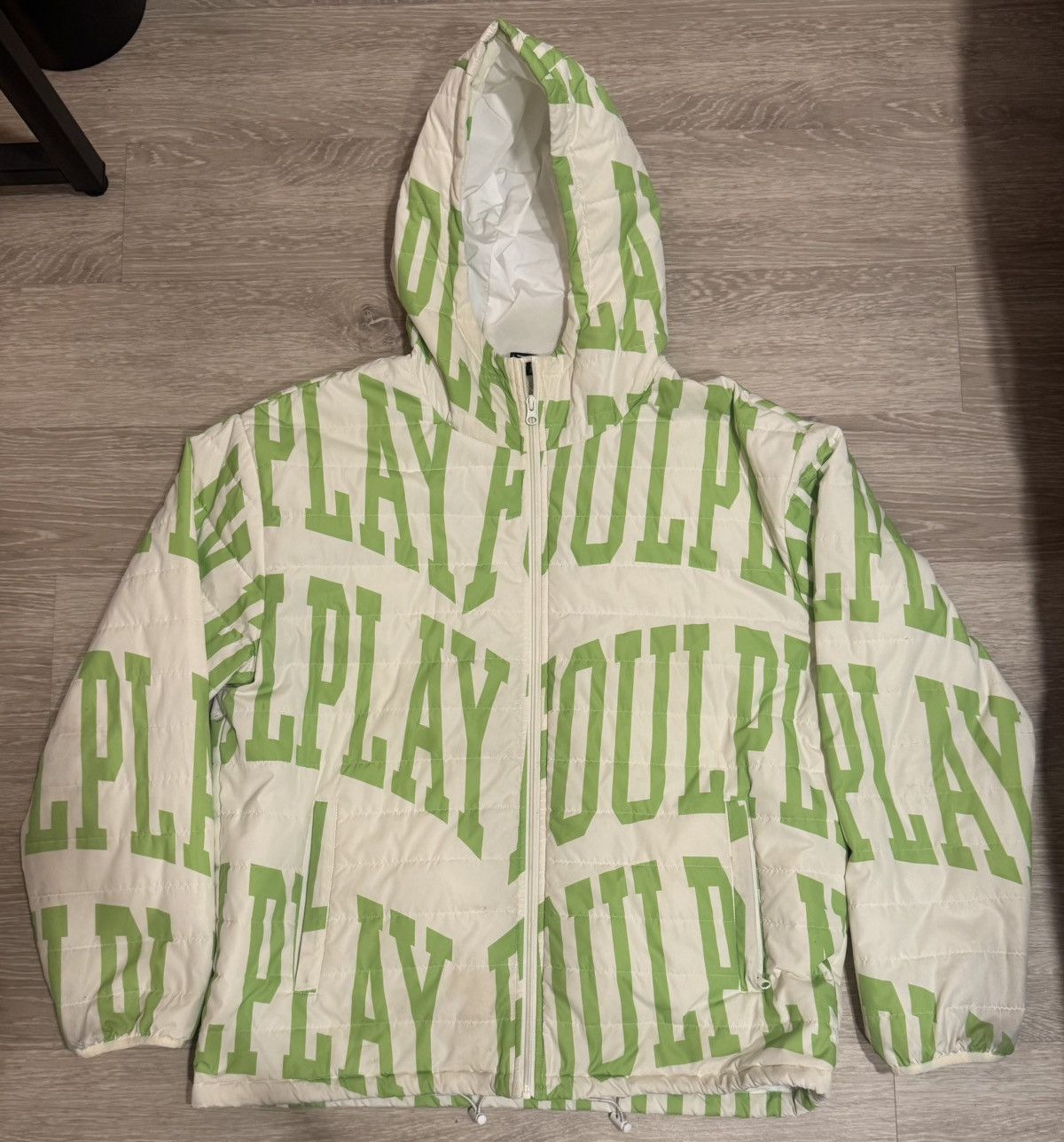 Foulplay Company Foulplay Collegiate Logo All Over Puffer Jacket Cream Size US XL / EU 56 / 4 - 1 Thumbnail