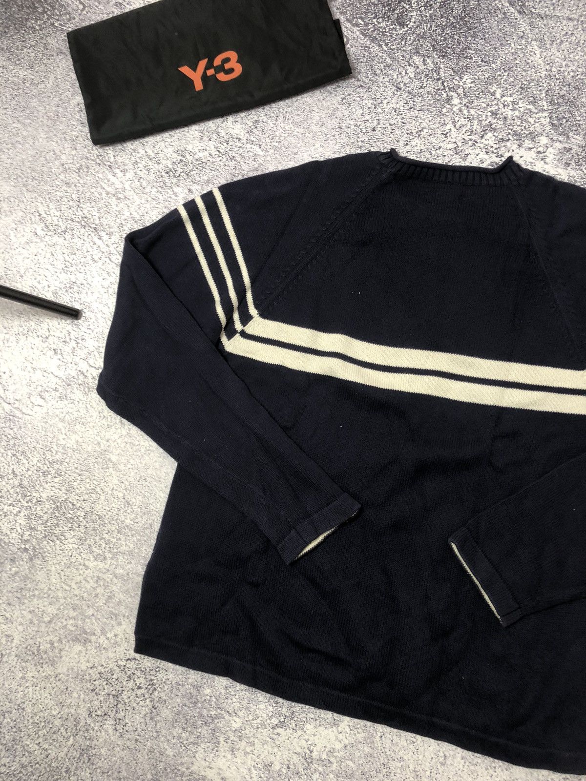 Tommy Hilfiger Vintage sweater Tommy Hilfiger size L rare big logo usa y2k Size US L / EU 52-54 / 3 - 8 Thumbnail