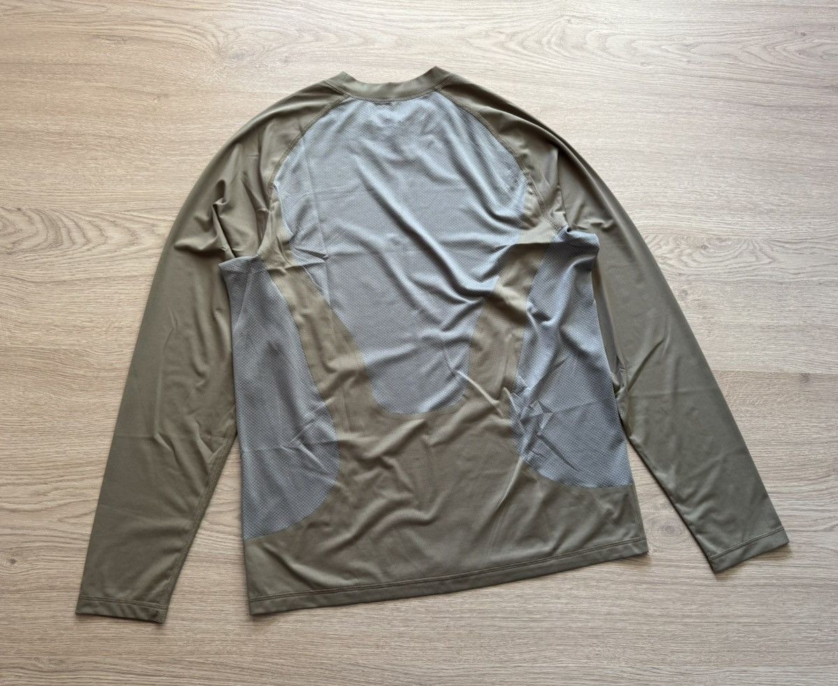 Satisfy Satisfy Running AuraLite Tech Army Green Long Sleeve Size US L / EU 52-54 / 3 - 4 Thumbnail