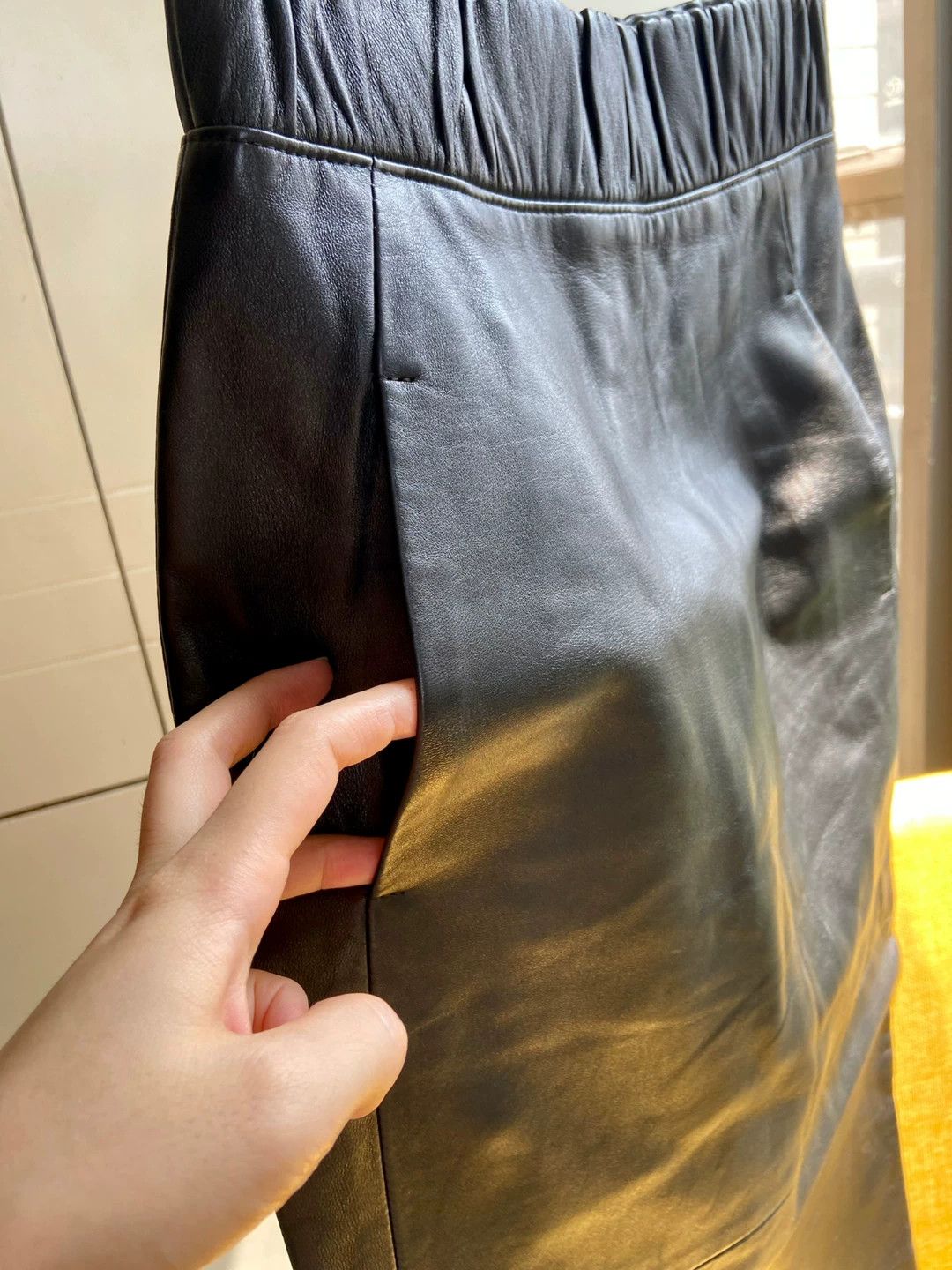 Neil Barrett Neil Barrett Sheepskin Skirt New With Tags Sassy Small Size 26" / US 2 / IT 38 - 6 Thumbnail