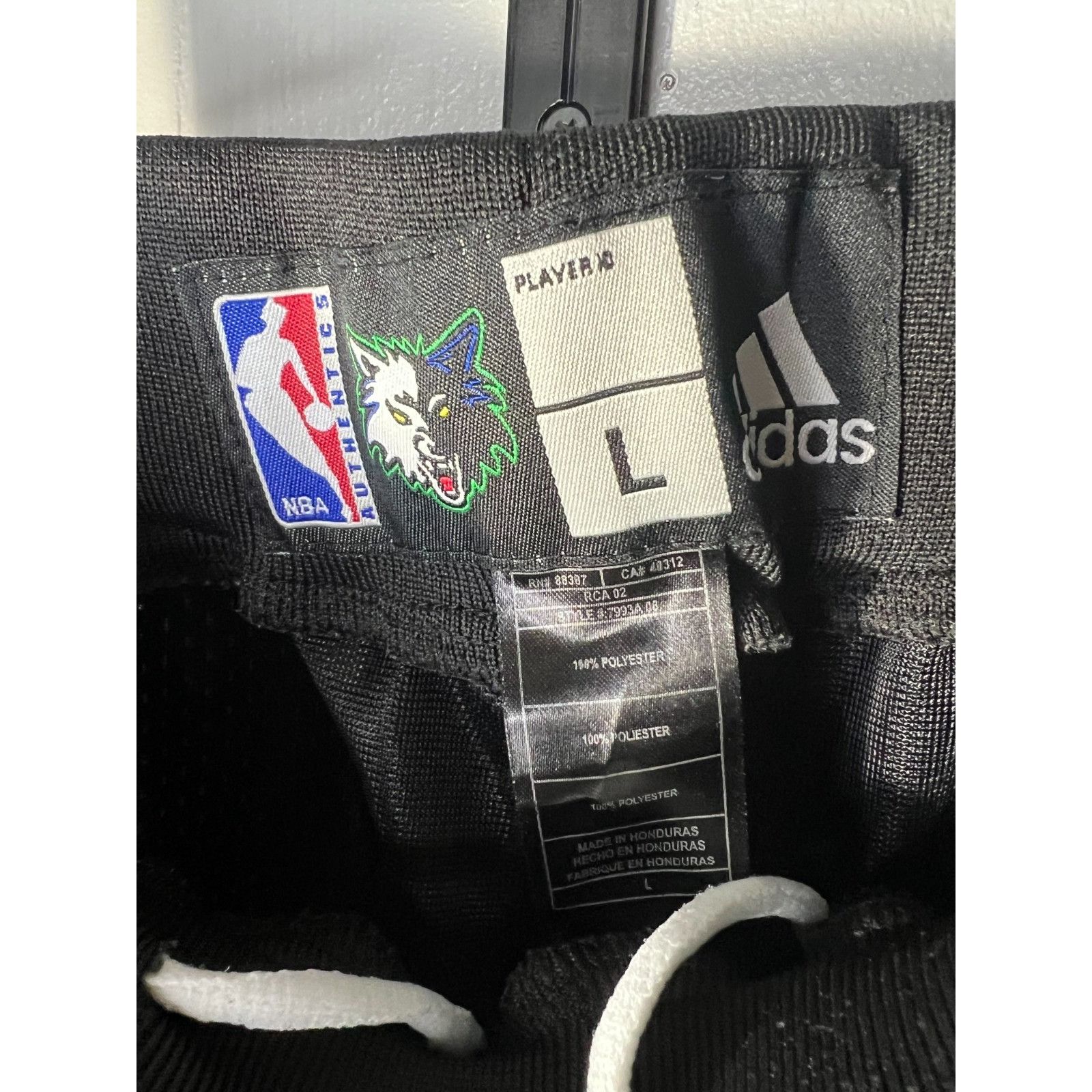 Adidas Vintage 02-03 Minnesota Timberwolves Shorts Game Issued Adid Size US 34 / EU 50 - 5 Thumbnail