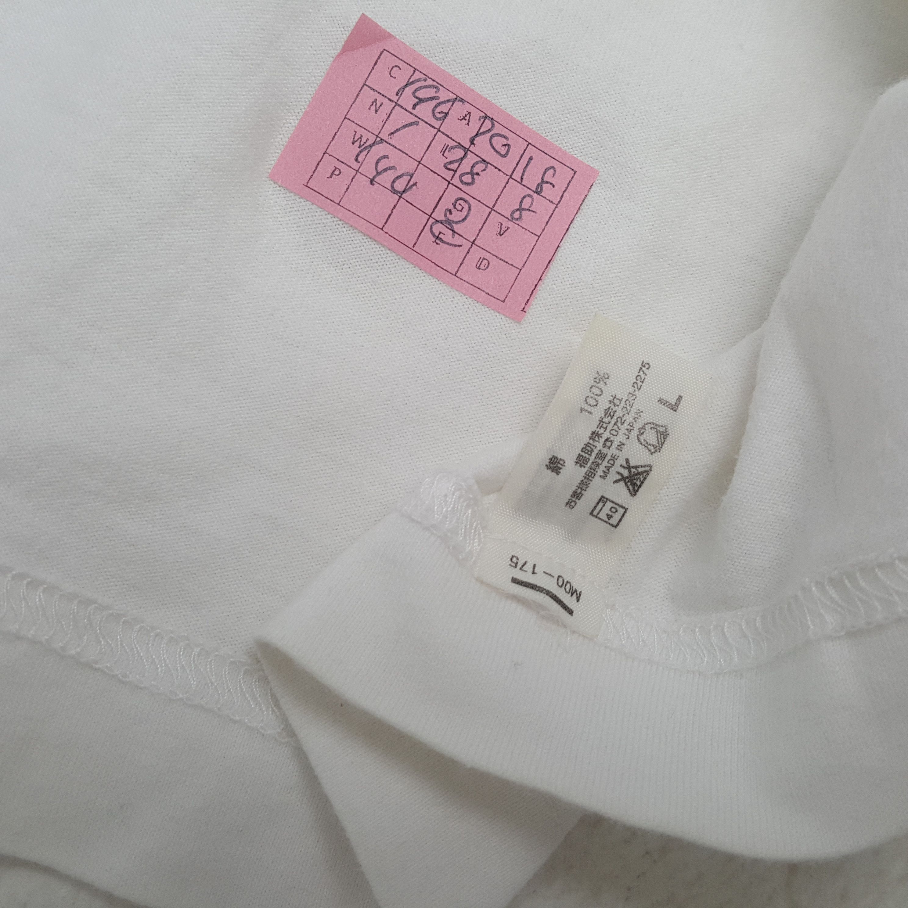 Burberry × Vintage BURBERRY LONDON Luxury Brand Custom Art Tshirt Size US M / EU 48-50 / 2 - 4 Thumbnail