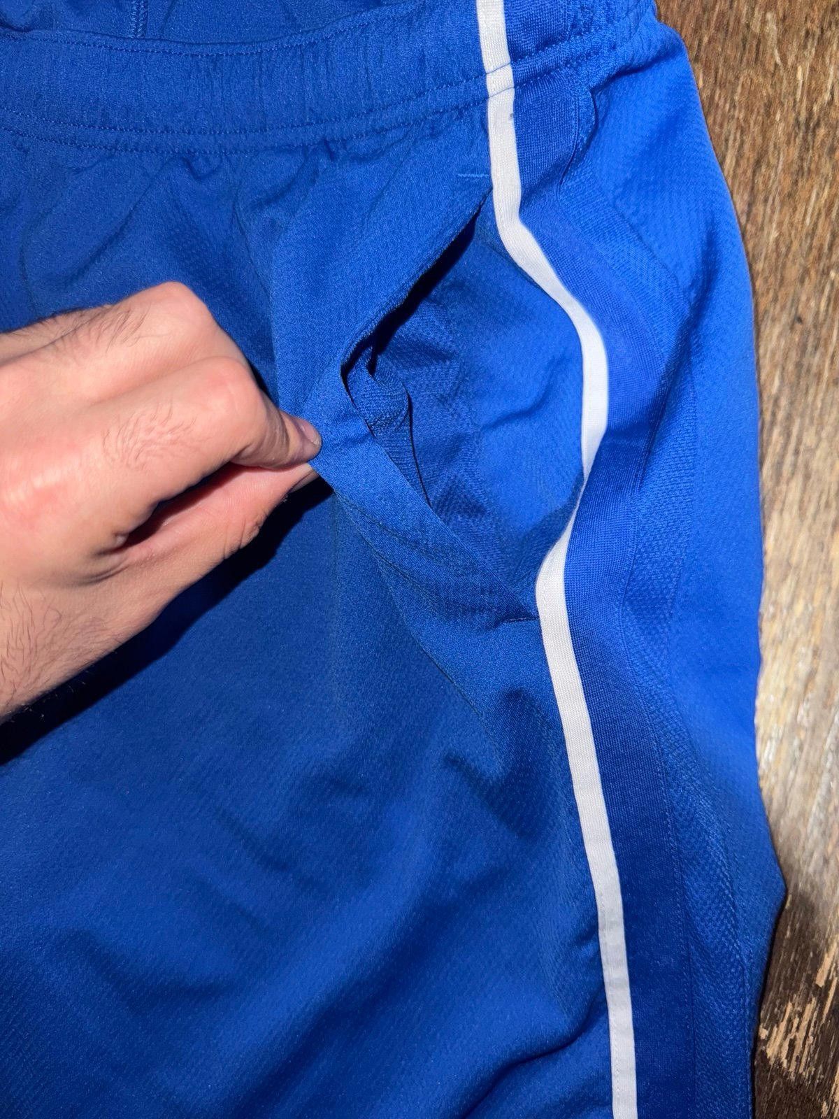 Nike Vintage Y2K Nike Baggy Blue Mesh Shorts Sz L Rare Size US 34 / EU 50 - 4 Thumbnail