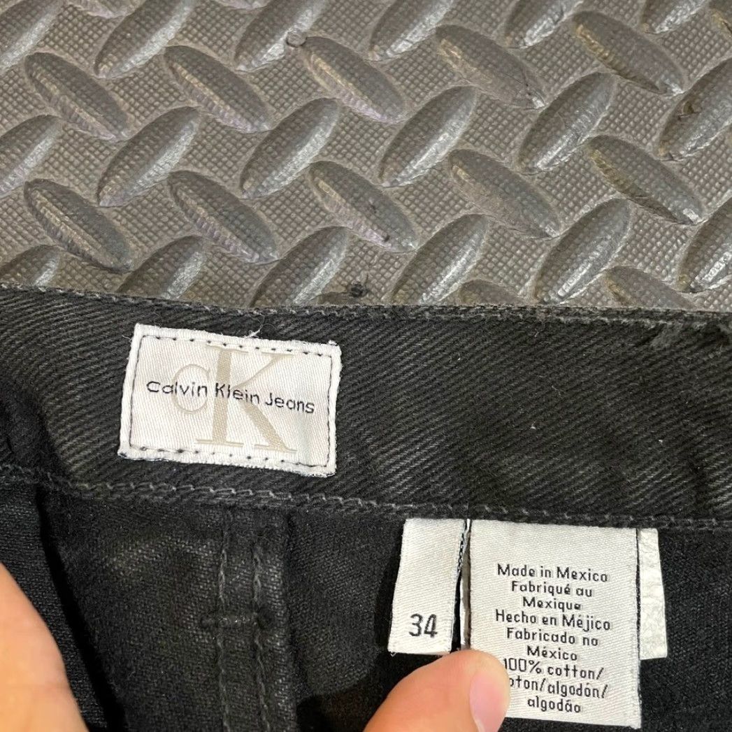 Vintage VINTAGE Calvin Klein Jeans Denim Jeans Black Faded Relax Loose Men's 34X30 Straight 34 Mens Size US 34 / EU 50 - 3 Thumbnail