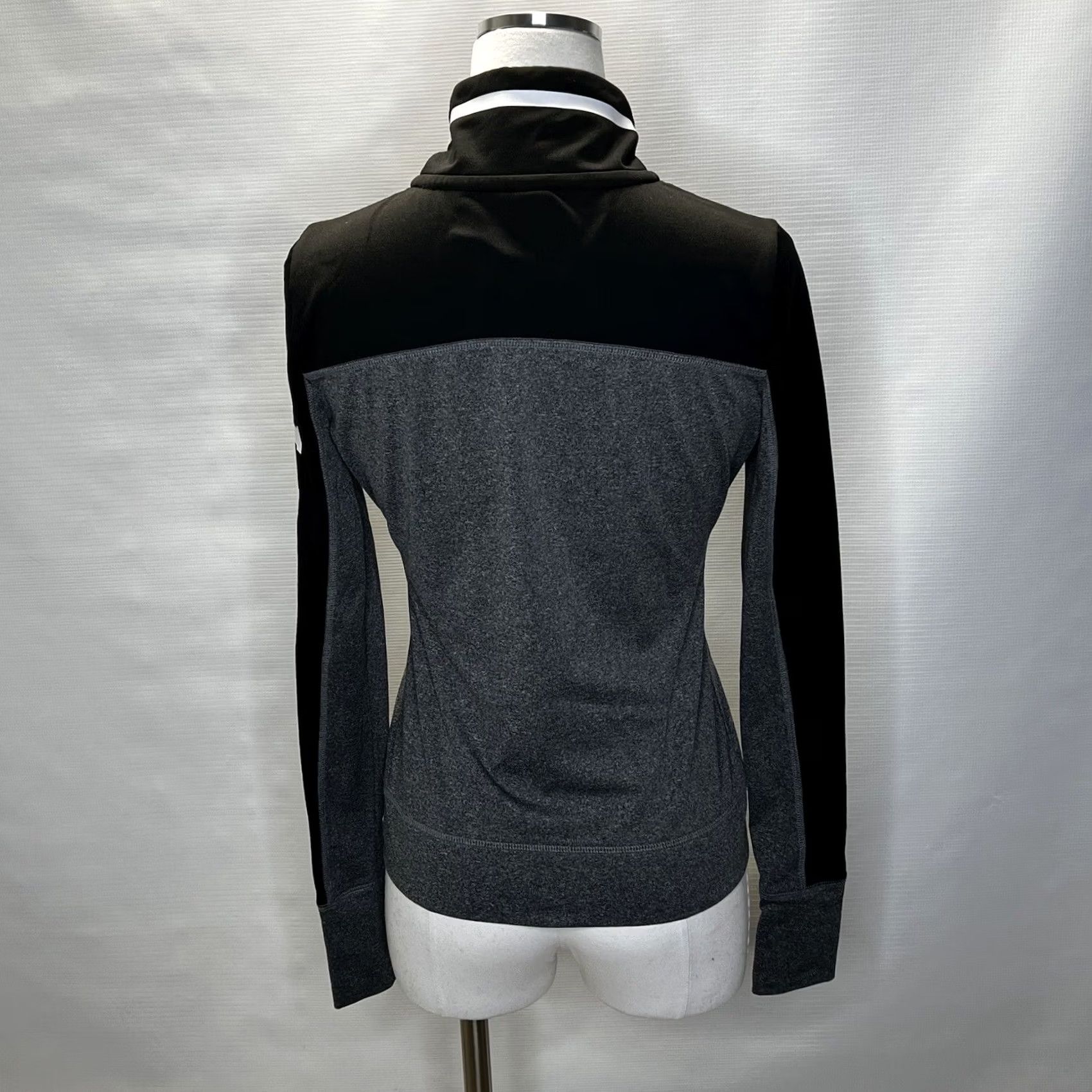 Victoria's Secret VINTAGE Victoria's Secret Pink 1/4 Zip Pullover Athletic Reflective Black XS Mock Neck Long Sleeve Shirt Womens Size XS / US 0-2 / IT 36-38 - 4 Thumbnail