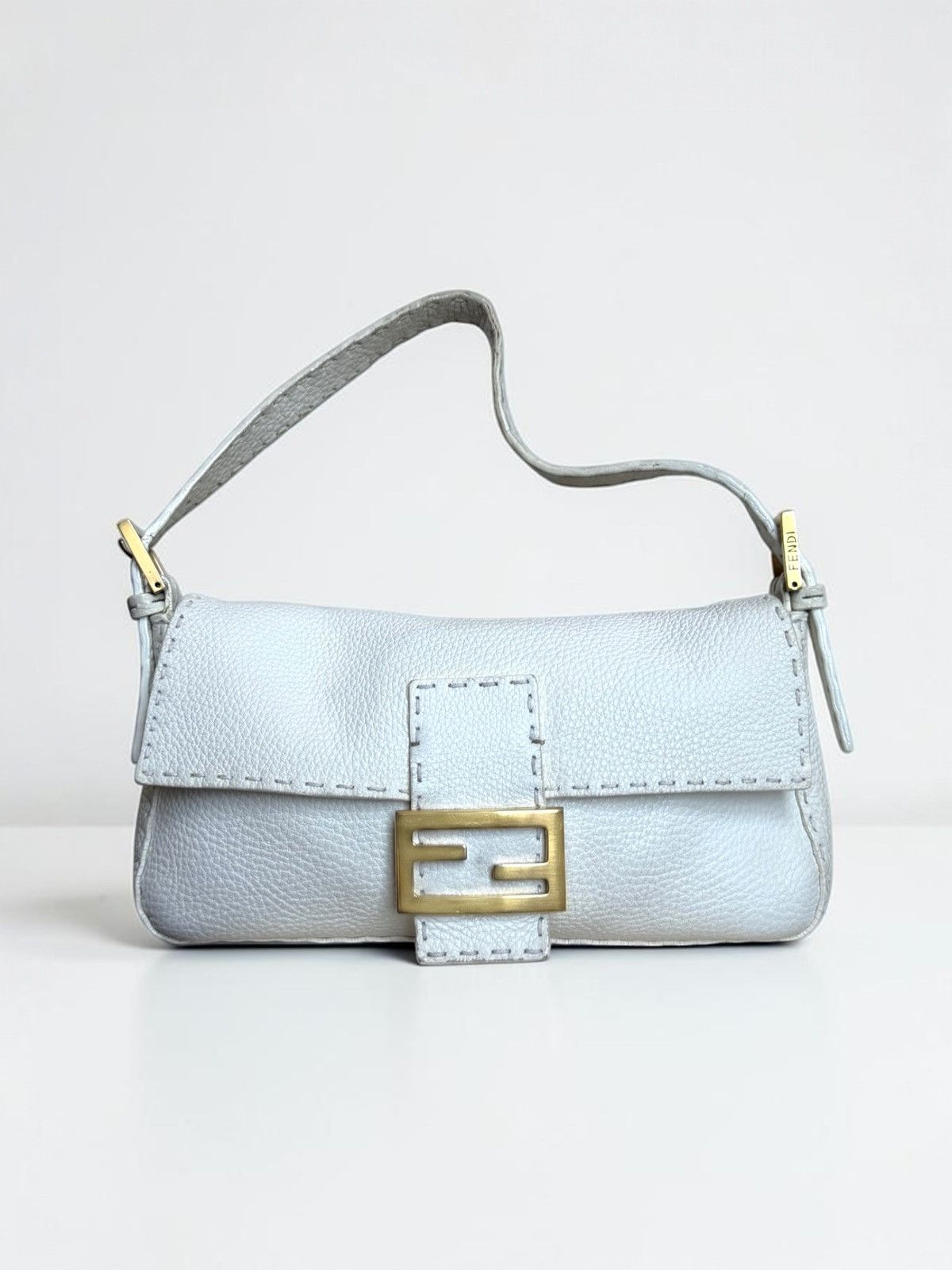 Fendi Fendi Selleria White Grained Leather Baguette Bag Size ONE SIZE - 1 Thumbnail