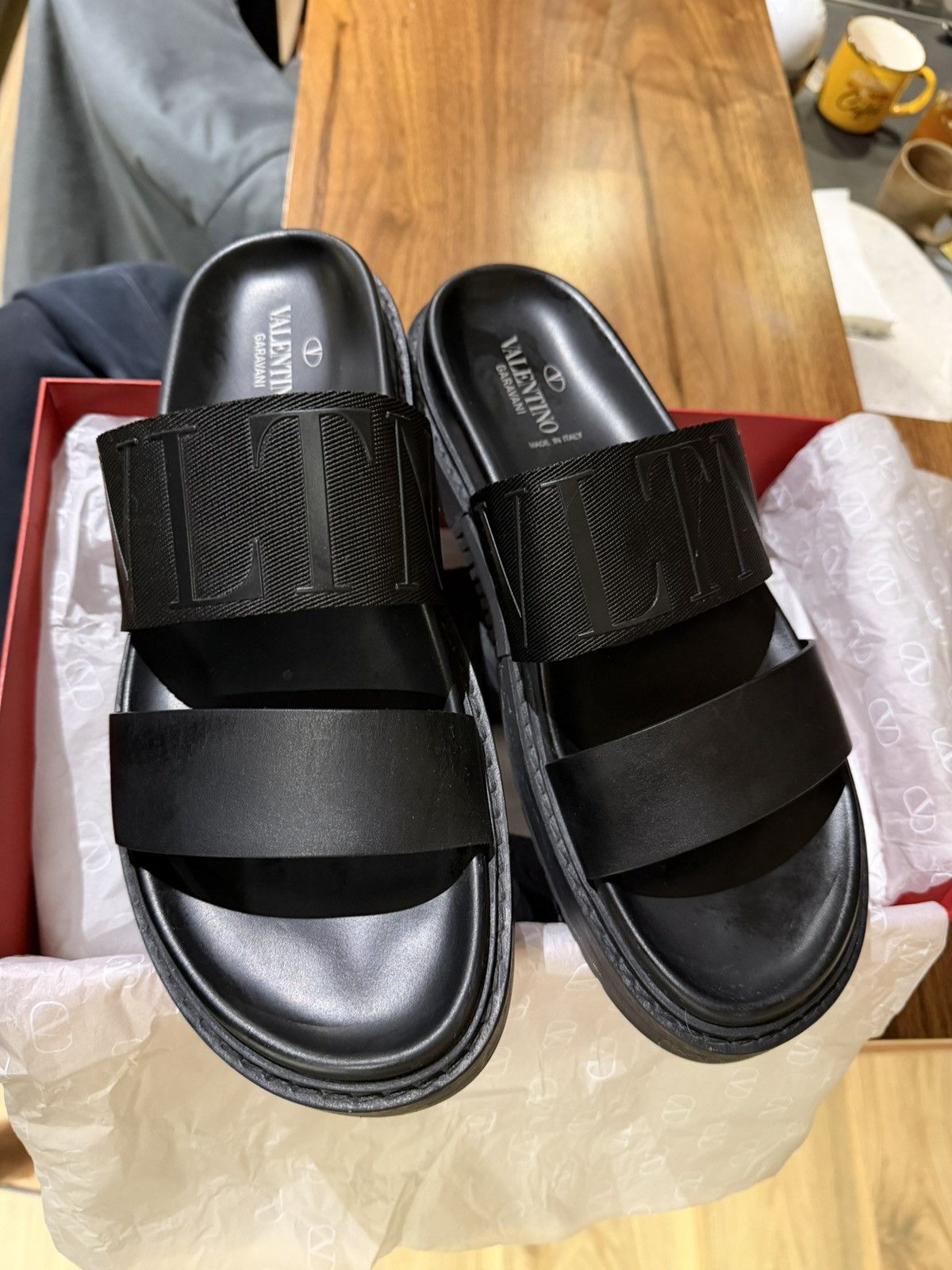 Valentino Valentino Garavani VLTN Logo Slide Sandals Size US 12 / EU 45 - 4 Thumbnail