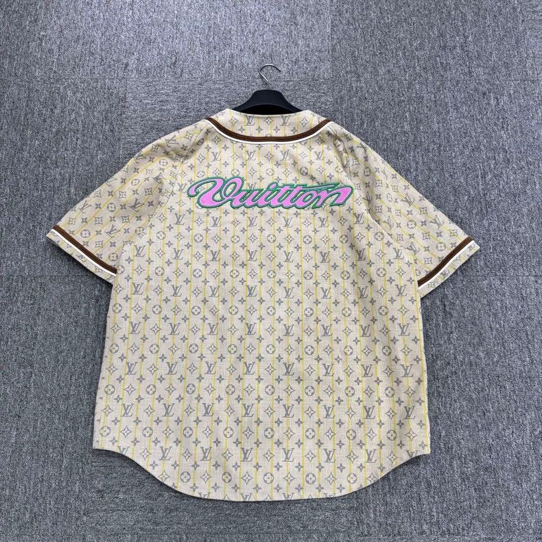 Louis Vuitton Louis Vuitton Japanese Embroidered Baseball Jersey Short S Size US XL / EU 56 / 4 - 5 Thumbnail
