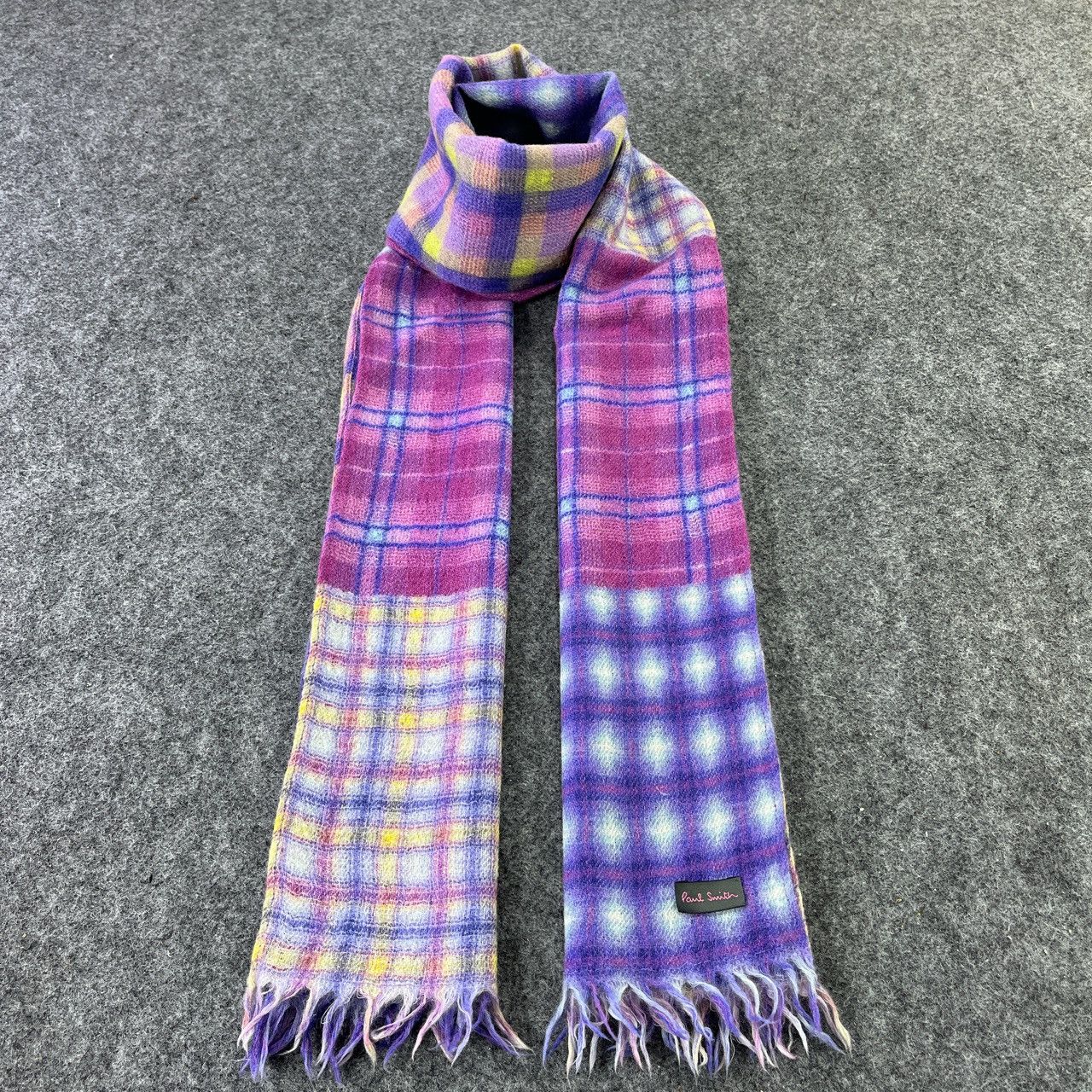 Paul Smith Paul Smith Stole / Scarf / Muffler / Neckwear T377 Size ONE SIZE - 8 Thumbnail
