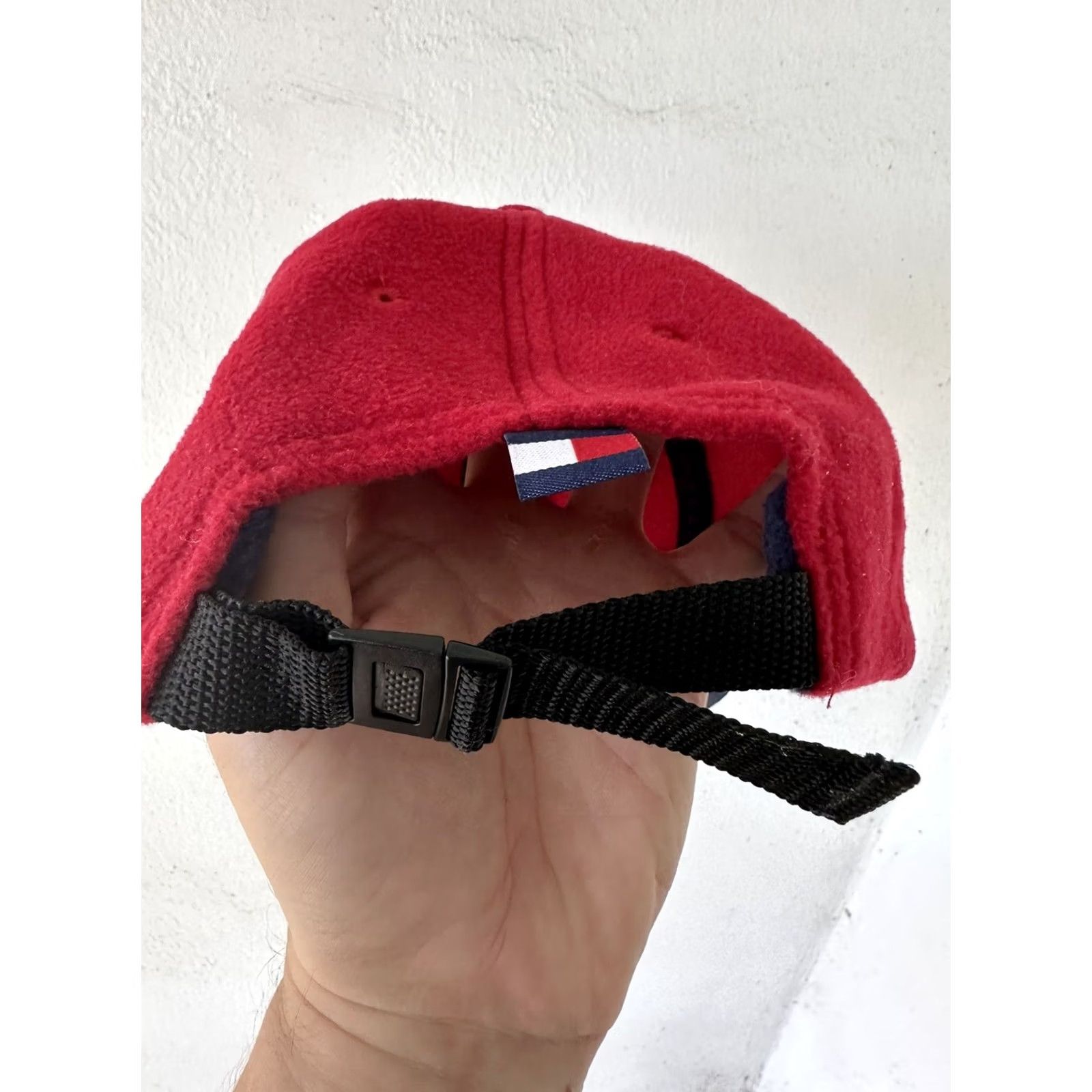 Tommy Hilfiger VINTAGE Tommy Hilfiger Hat Cap Red Fleece Blue Brim 90s VTG Strapback Coldstop Men Size US M / EU 48-50 / 2 - 3 Thumbnail