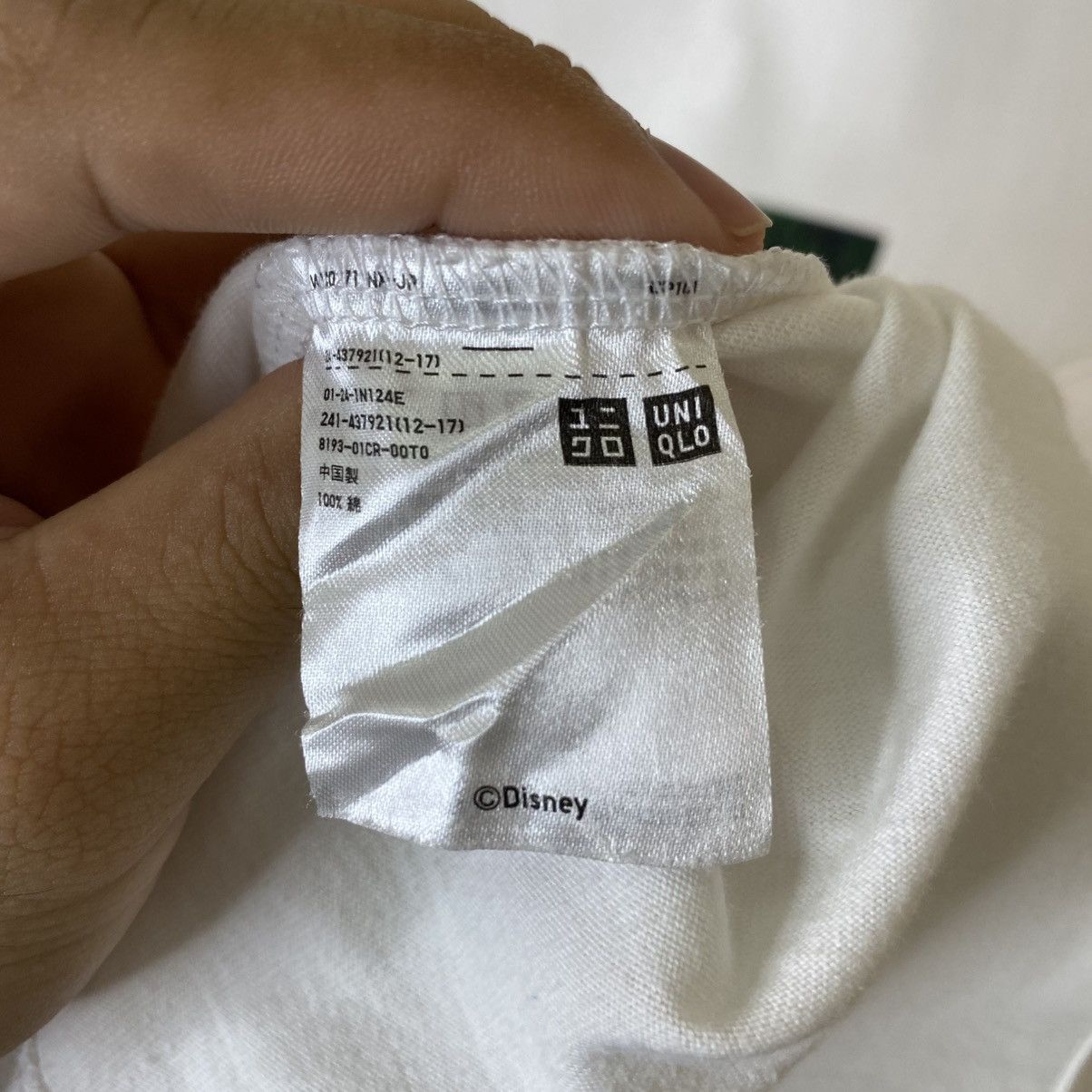 Disney Alice in Wonderland x Uniqlo UT Collaboration T Shirt Size US M / EU 48-50 / 2 - 5 Thumbnail