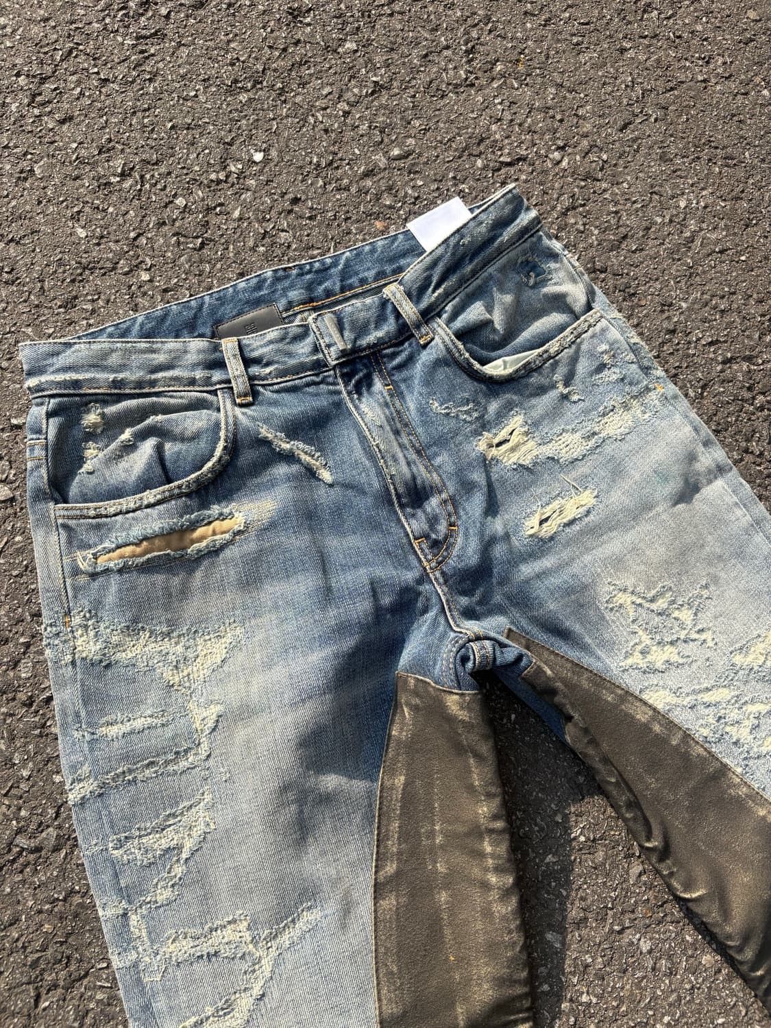 Givenchy Givenchy Moleskin Distressed Denim 31 Size US 31 - 4 Thumbnail