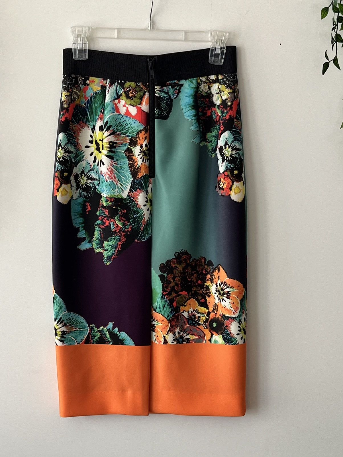 image of Milly Scuba Skirt In Sea Blossom - 4 - Nwt, Women's (Size 27)