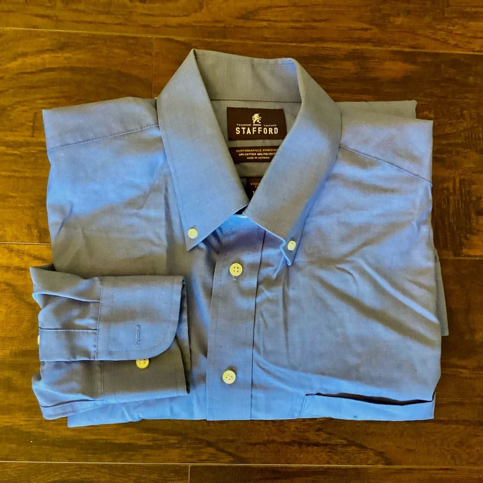 Stafford Stafford Performance Pinpoint Button Down Size US L / EU 52-54 / 3 - 1 Thumbnail