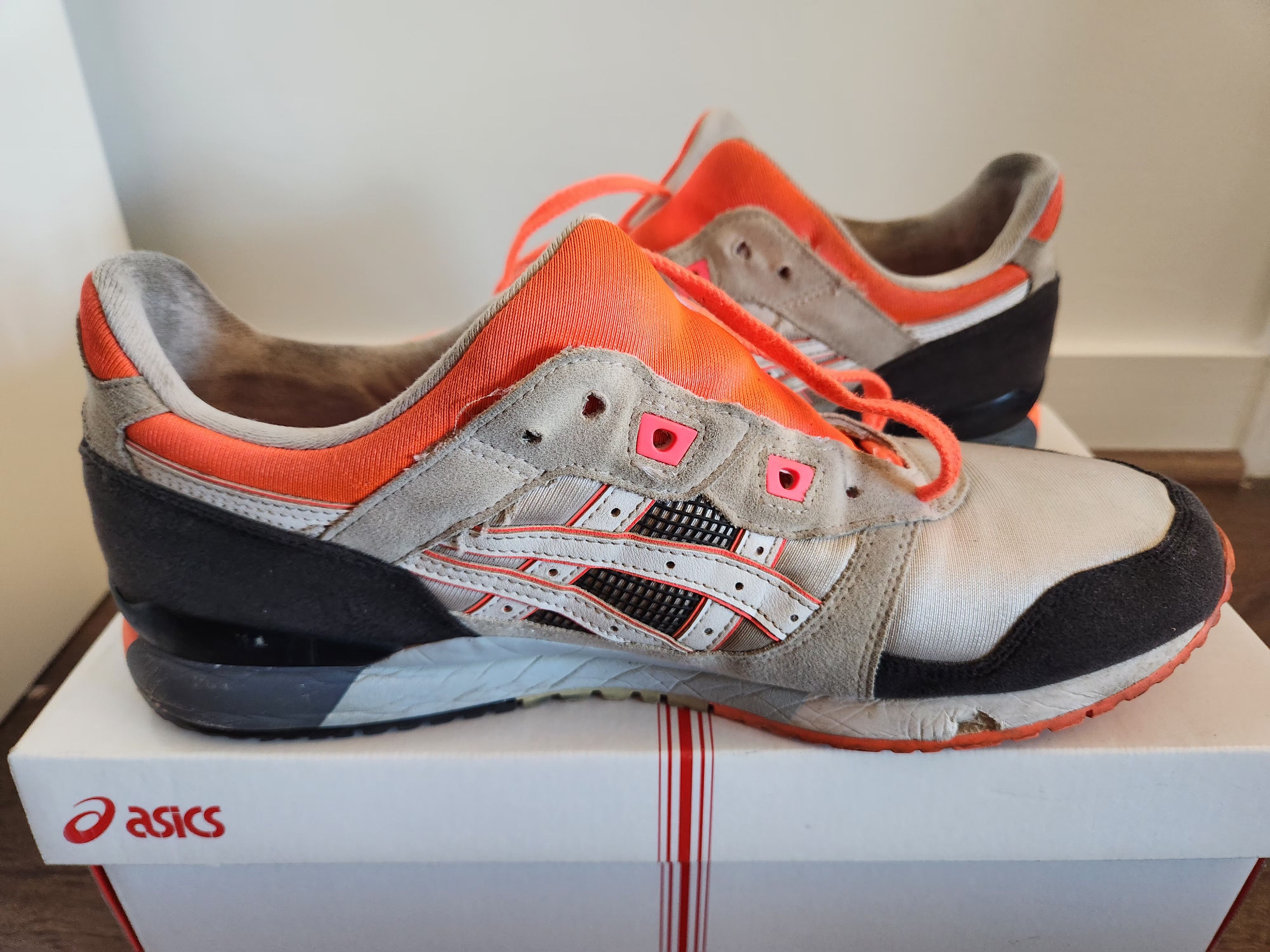 Asics Asics Gel Lyte III "Flash Coral" Size US 11.5 / EU 44-45 - 4 Thumbnail