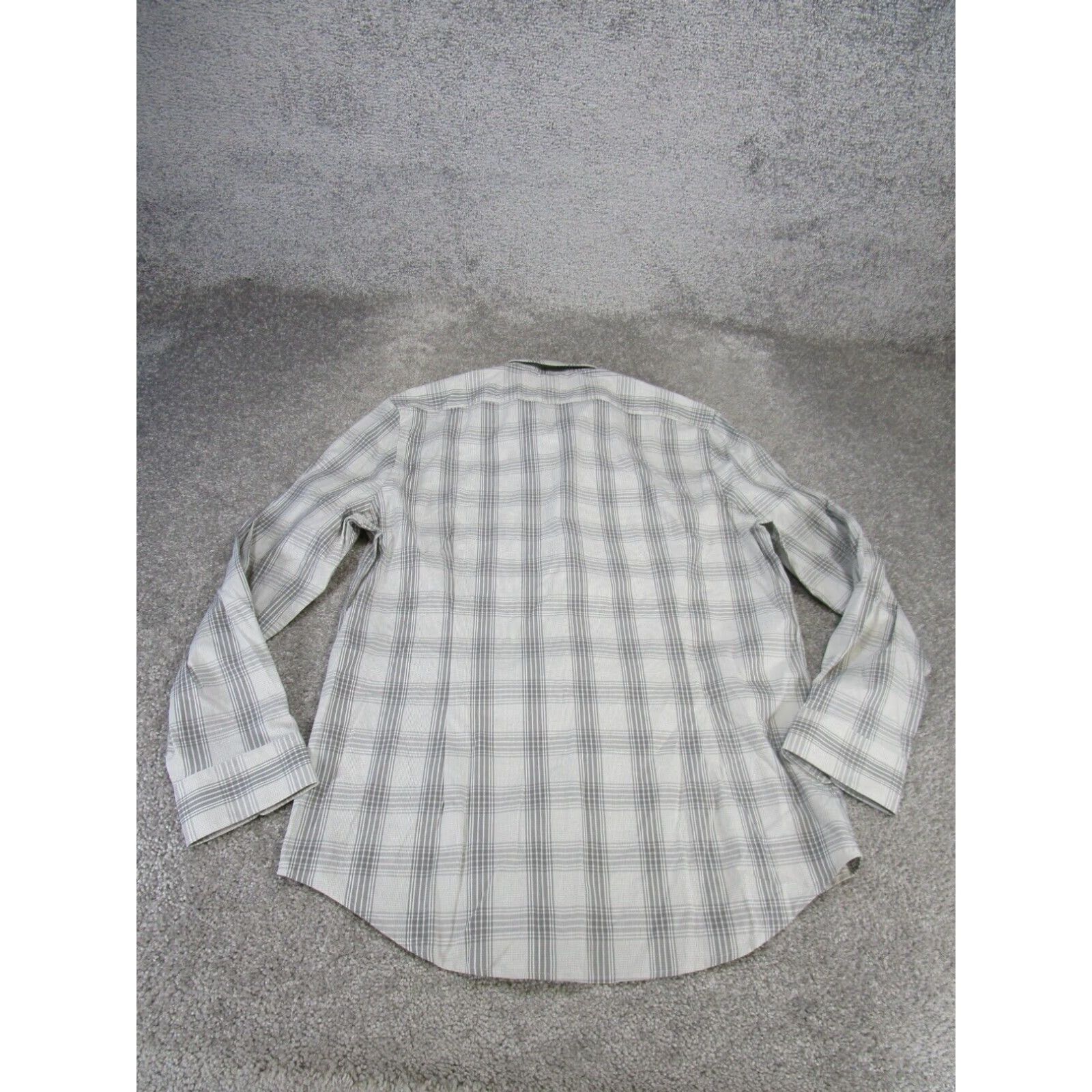 Express Express Mens Medium Gray Plaid Button Up Long Sleeve Shirt Size US M / EU 48-50 / 2 - 3 Thumbnail