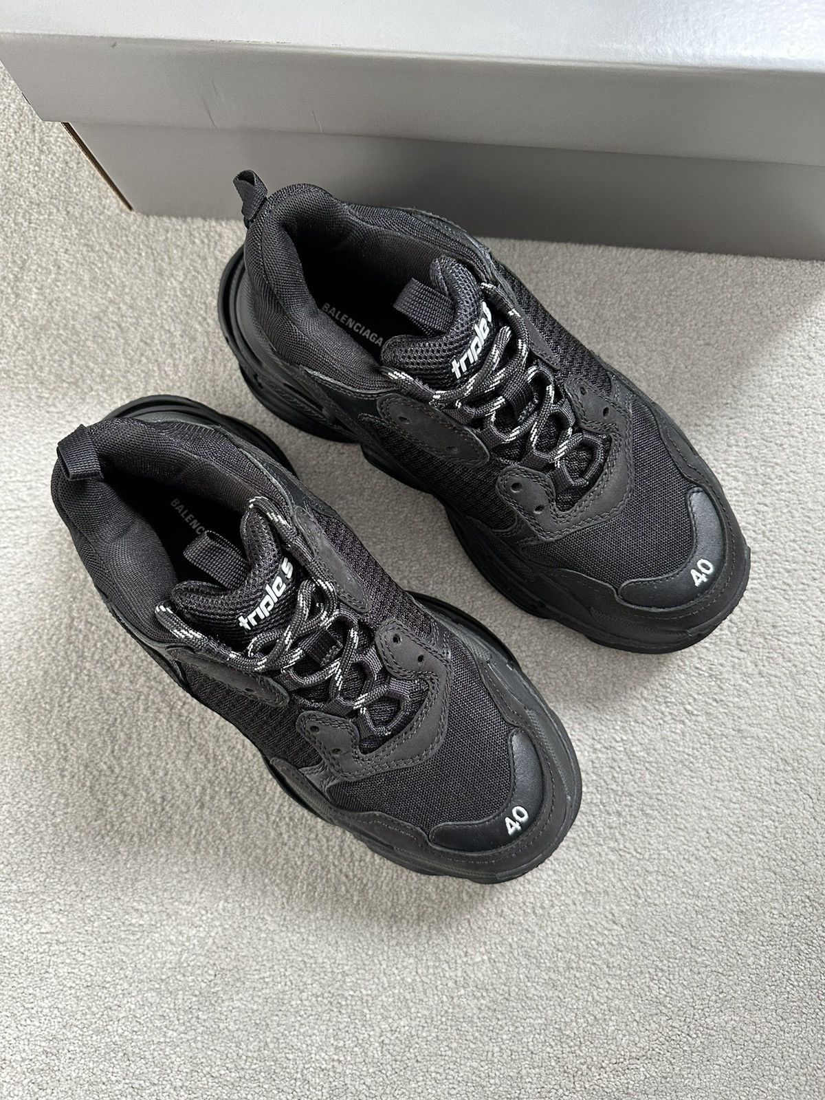 Balenciaga Balenciaga Triple S Black Size US 7 / EU 40 - 2 Thumbnail