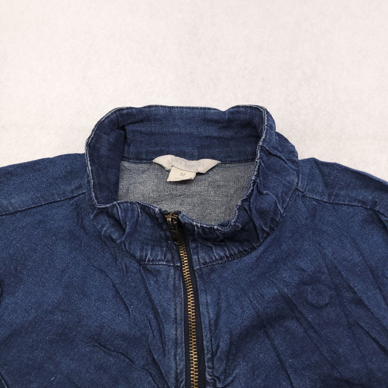 Laura Ashley Laura Ashley Casual Zip Up Denim Jacket Womens Size M Blue Size M / US 6-8 / IT 42-44 - 1 Thumbnail