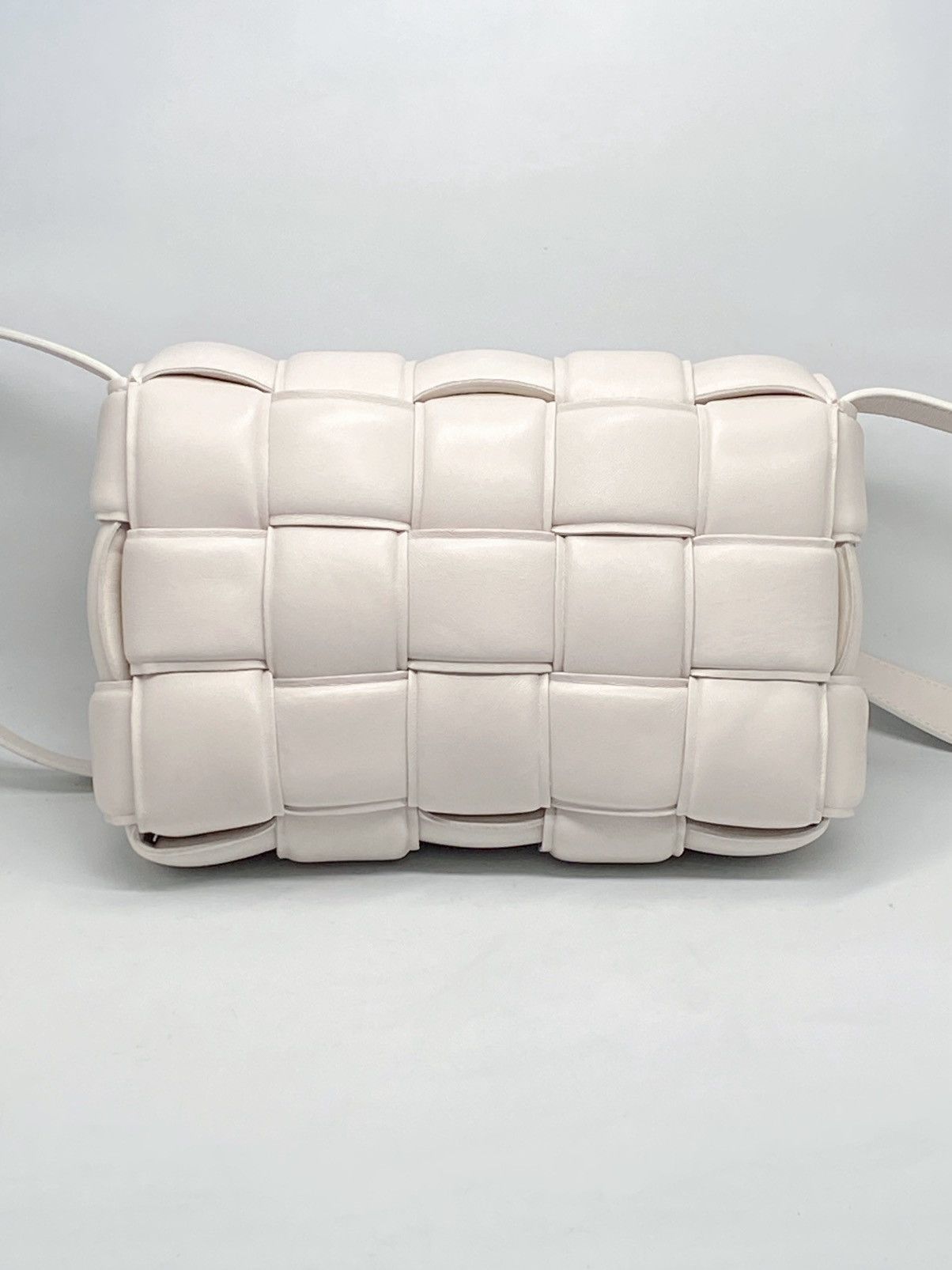 Bottega Veneta Bottega Veneta The Cassette Padded Leather Crossbody Bag Size ONE SIZE - 9 Thumbnail