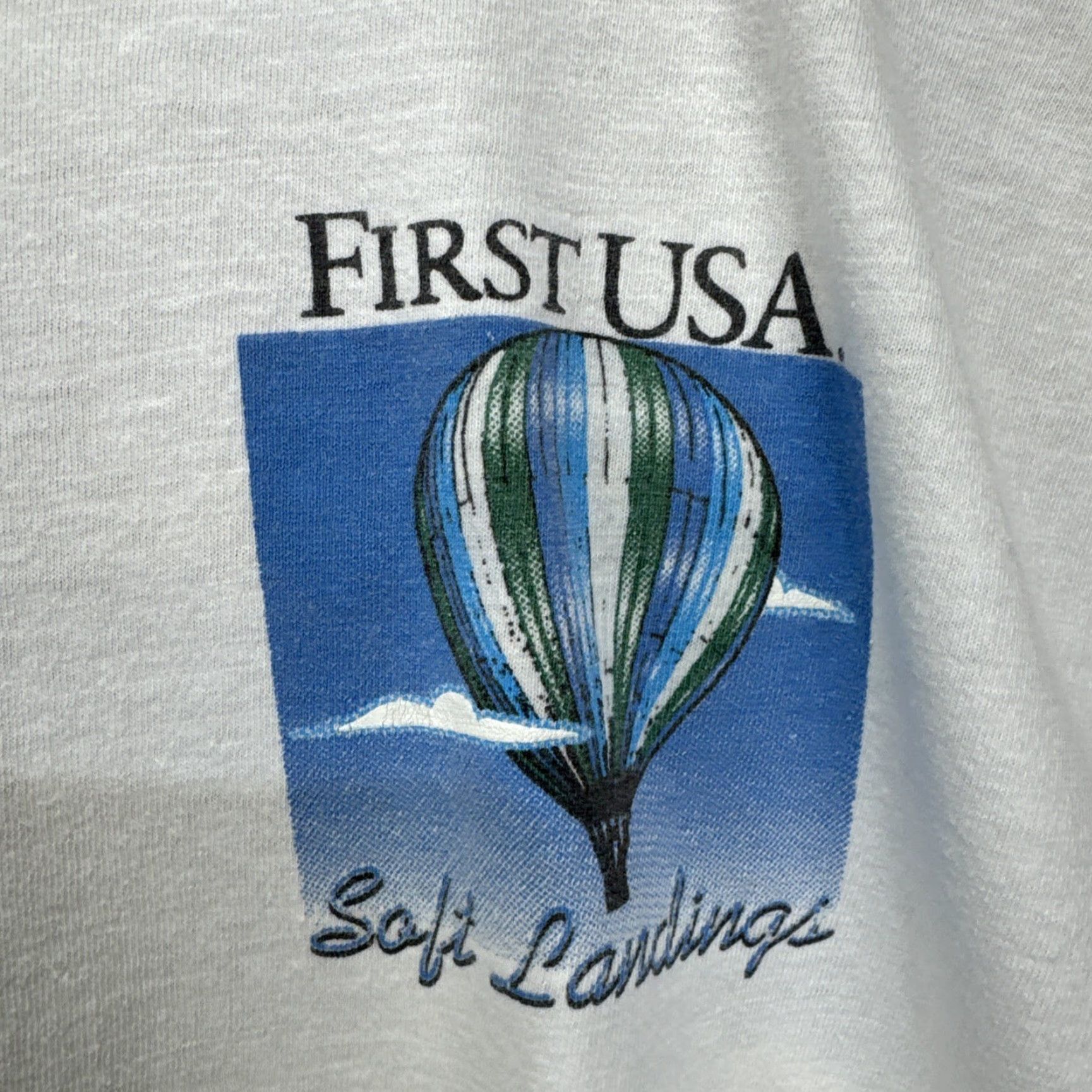 Vintage VINTAGE Malibu Classic USA Hot Air Balloon T-Shirt Men XL White 90s Graphic Print Outdoor Outdoors Summer Spring Fall Size US XL / EU 56 / 4 - 6 Thumbnail