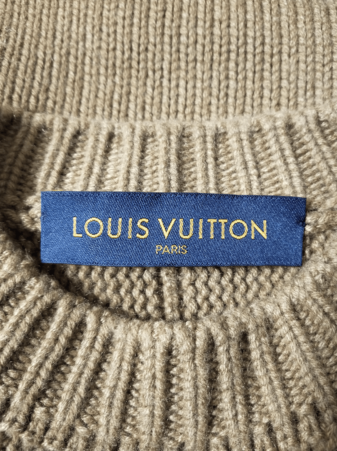 Louis Vuitton 'Peace And Love' Cashmere Sweater Size US XS / EU 42 / 0 - 4 Thumbnail