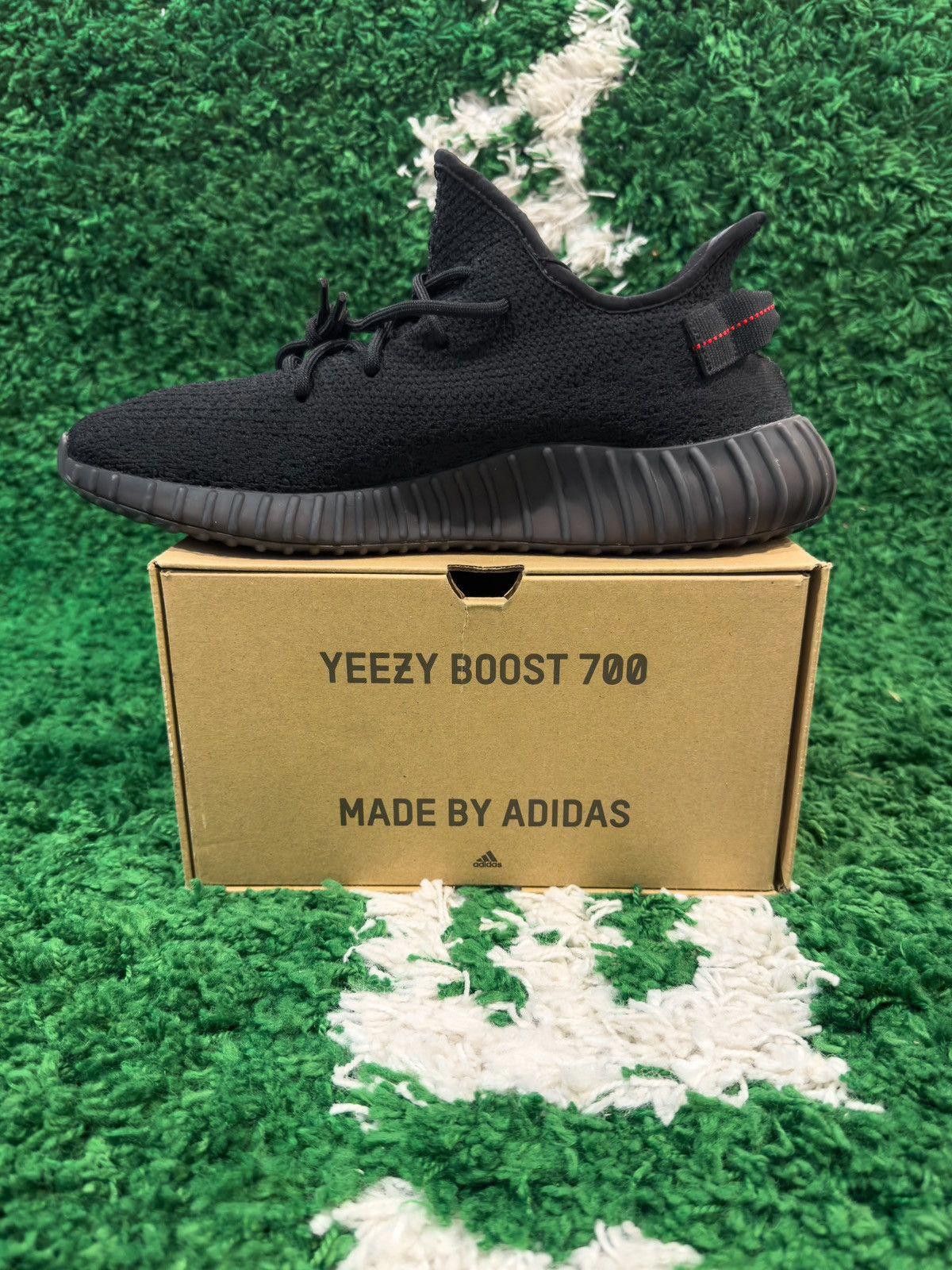 Adidas × Yeezy adidas Yeezy 350 V2 Bred Size US 12 / EU 45 - 6 Thumbnail