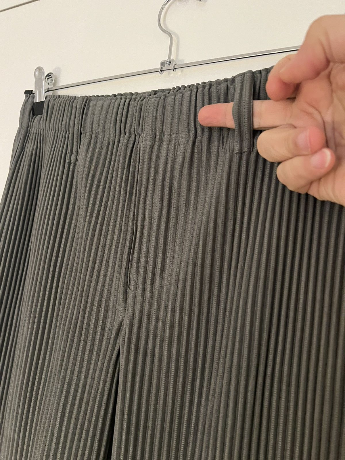 Pleats Please Issey Miyake HOMME PLISSÉ ISSEY MIYAKE Trousers Green Size 2 Medium Size US 32 / EU 48 - 4 Thumbnail