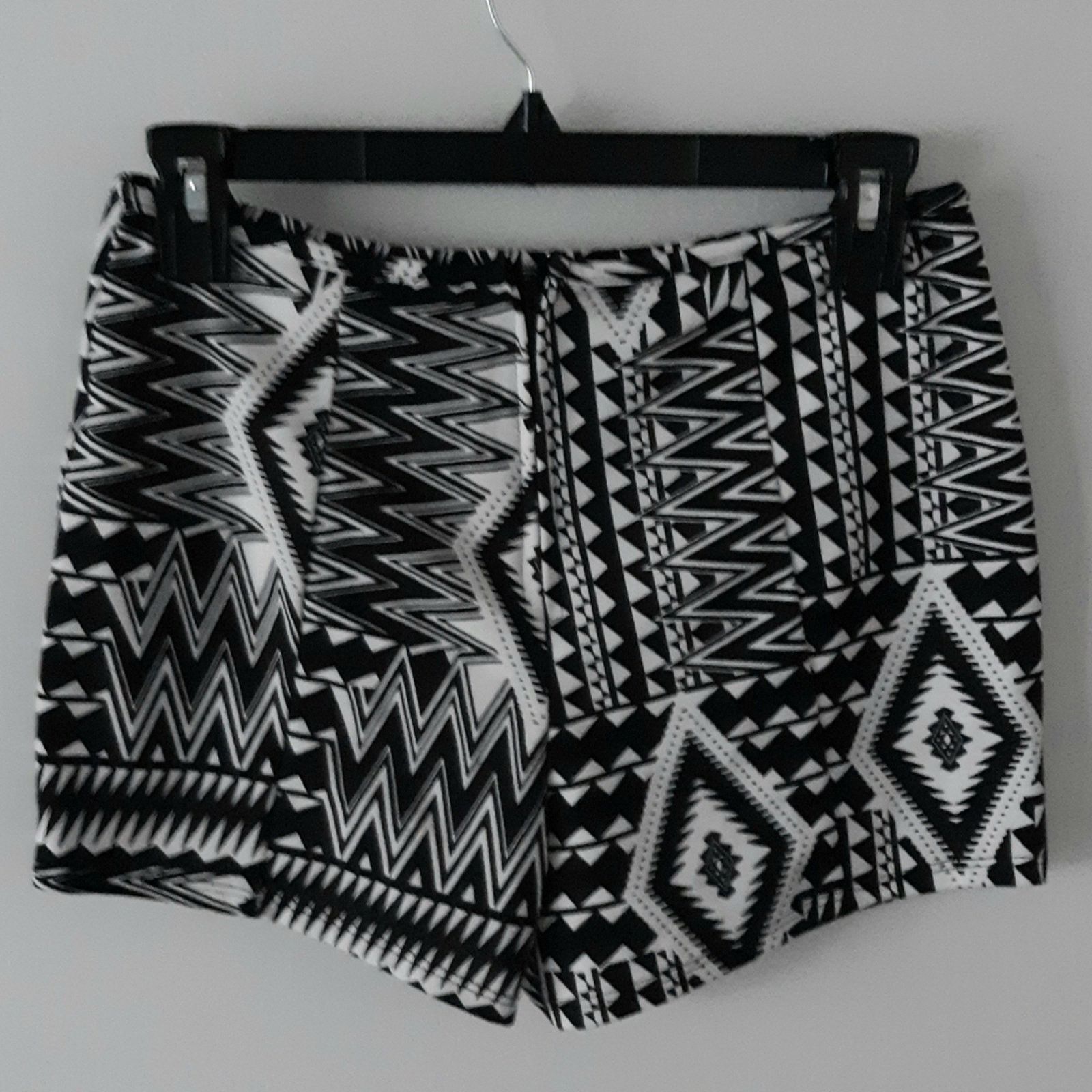 Pacsun Nollie PACSUN Aztec High Rise Shorts Size 30" / US 8 / IT 44 - 2 Thumbnail