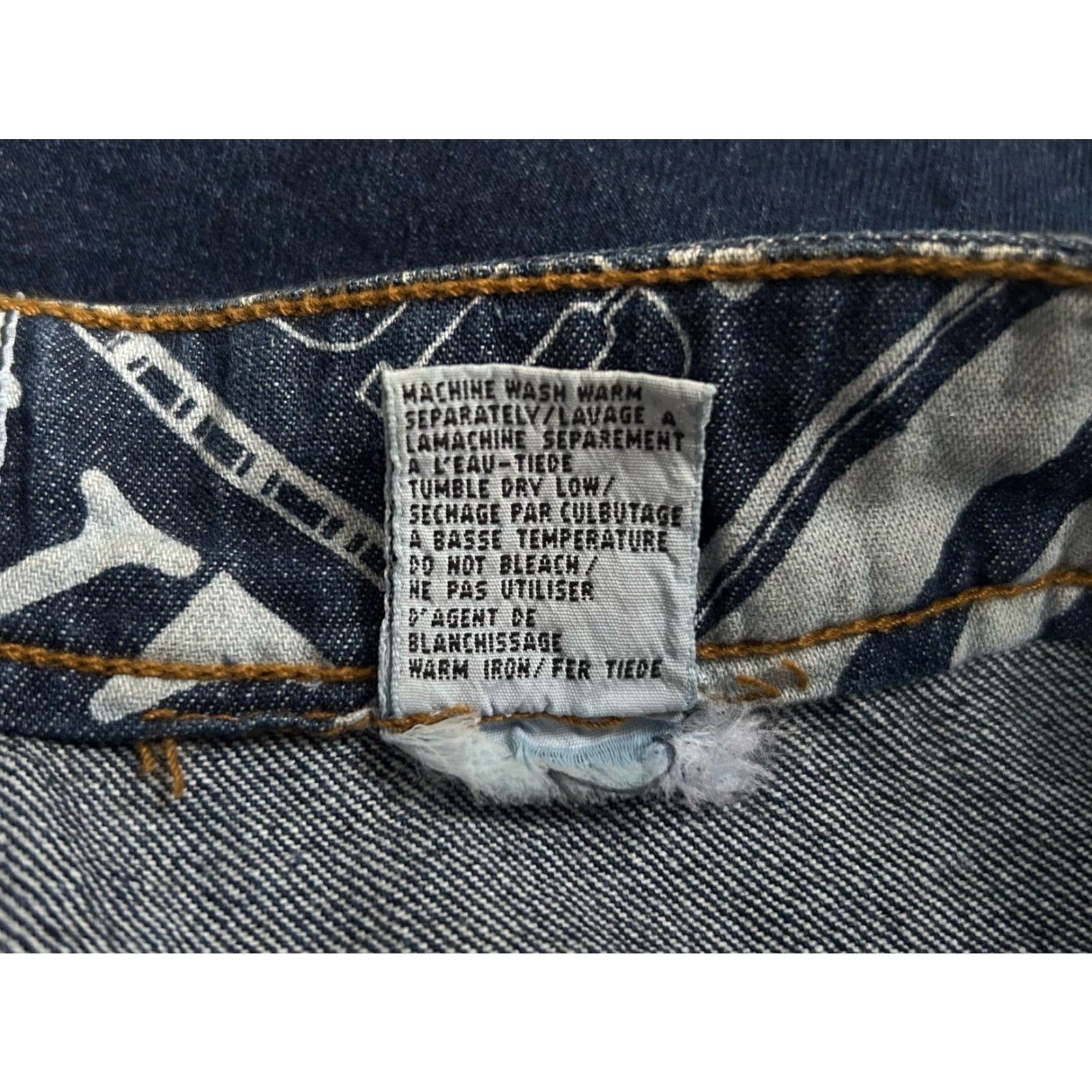 Wrangler VINTAGE Wrangler Denim Shorts Mens 30 90s Deadstock NWT Cotton Denim Blue 7” Inseam 12.5” Rise 12.5" Leg Opening Size US 30 / EU 46 - 7 Thumbnail