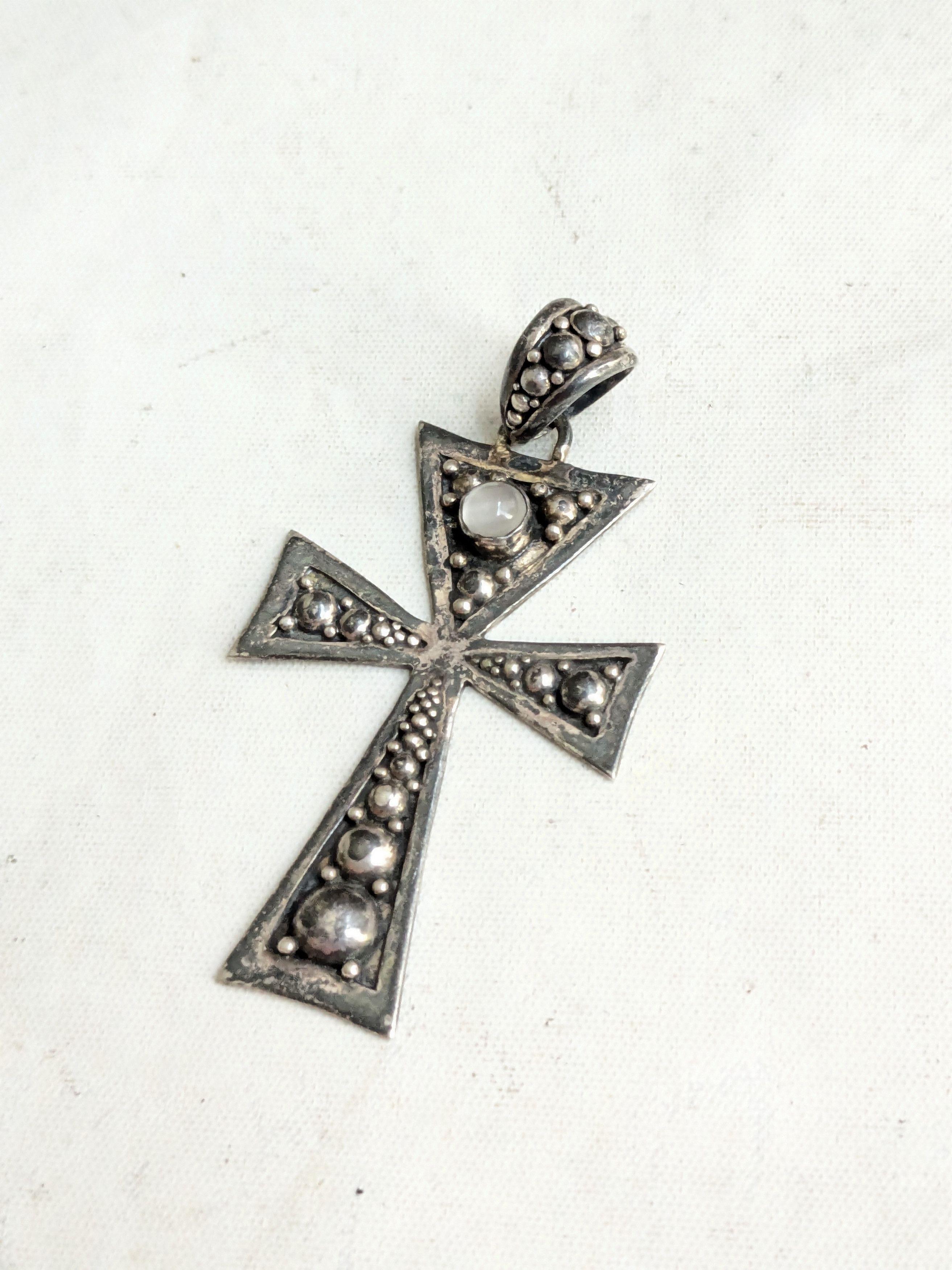 Jewelry Vintage Sterling Silver Cross Pendant Moonstone Size ONE SIZE - 1 Thumbnail