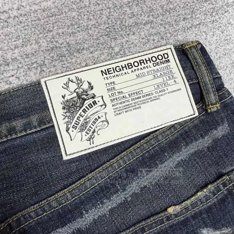 Neighborhood Neighborhood size XL jeans Size US 27 - 7 Thumbnail