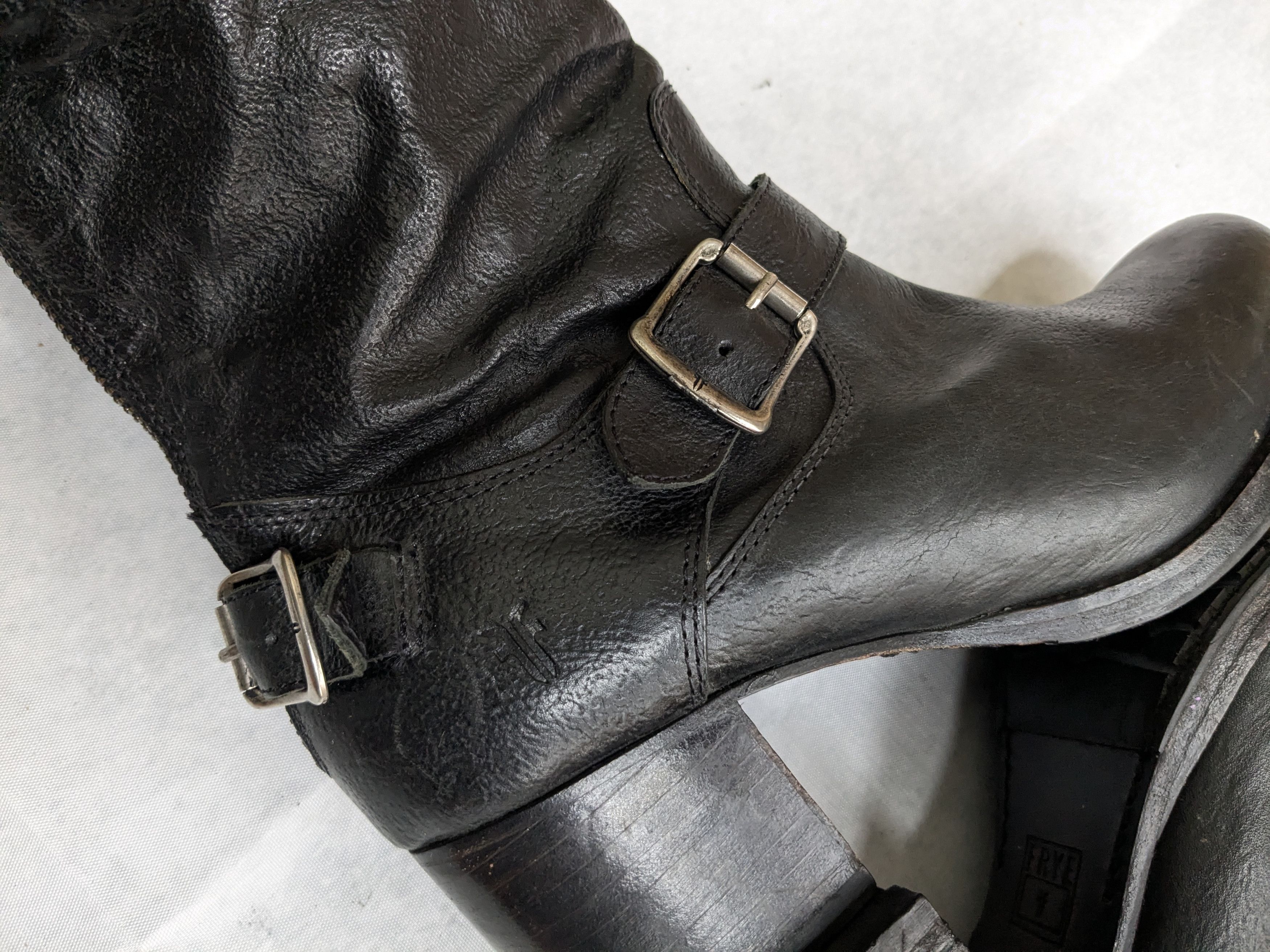 Frye Frye Engineer Boots Black Leather 7 Leather Buckle Size US 7 / EU 40 - 9 Thumbnail