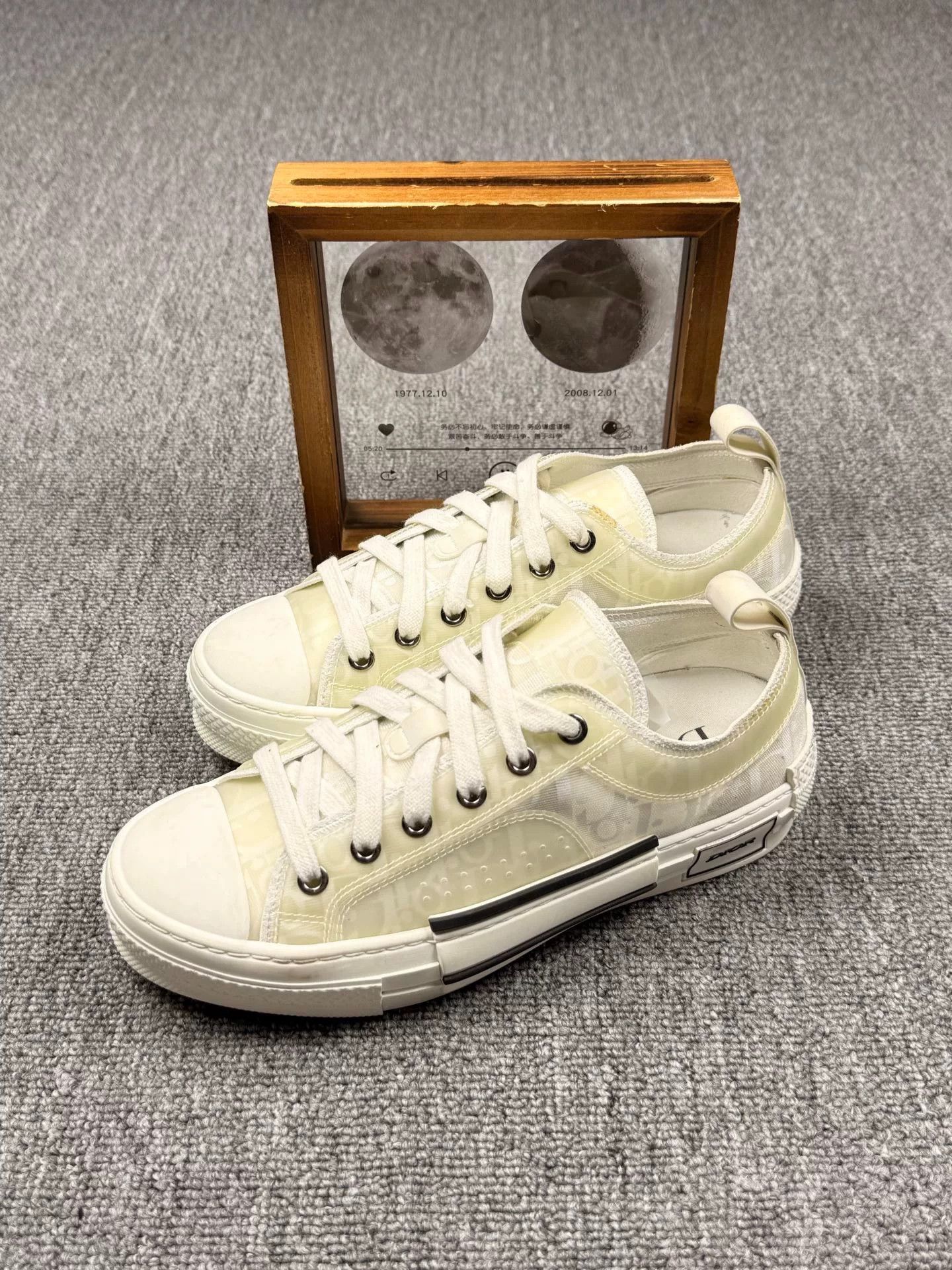 Dior Dior White Lowtop Sneakers it_37 Women Size US 7 / IT 37 - 1 Thumbnail