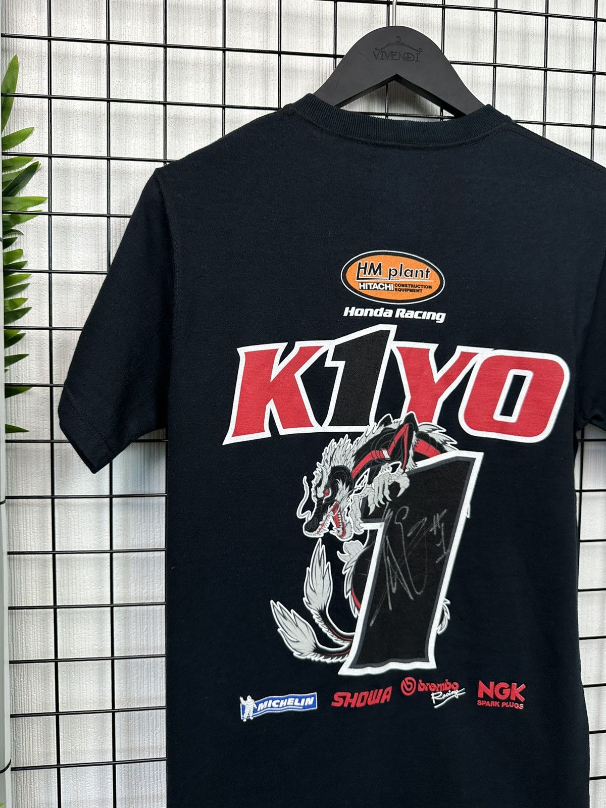 Honda × Vintage Honda k1yo with autograph Men S t-shirt black motorcycle Size US S / EU 44-46 / 1 - 11 Thumbnail