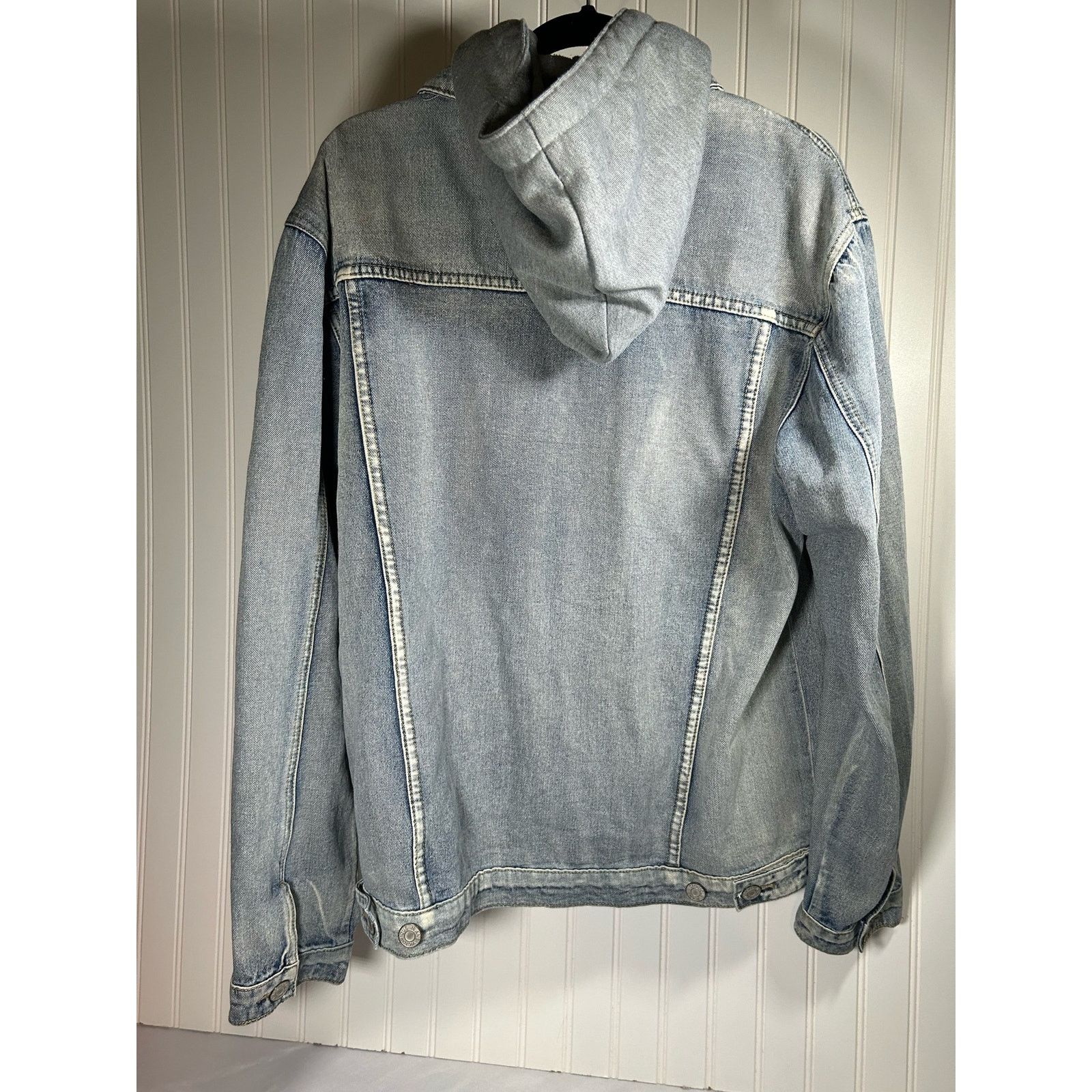 Other Victorious Men's Denim Jacket Removable Hood Size XL Size US XL / EU 56 / 4 - 5 Thumbnail