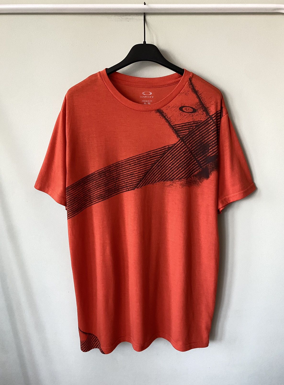 Oakley Oakley Software regular fit vintage t shirt y2k Size US XL / EU 56 / 4 - 1 Thumbnail