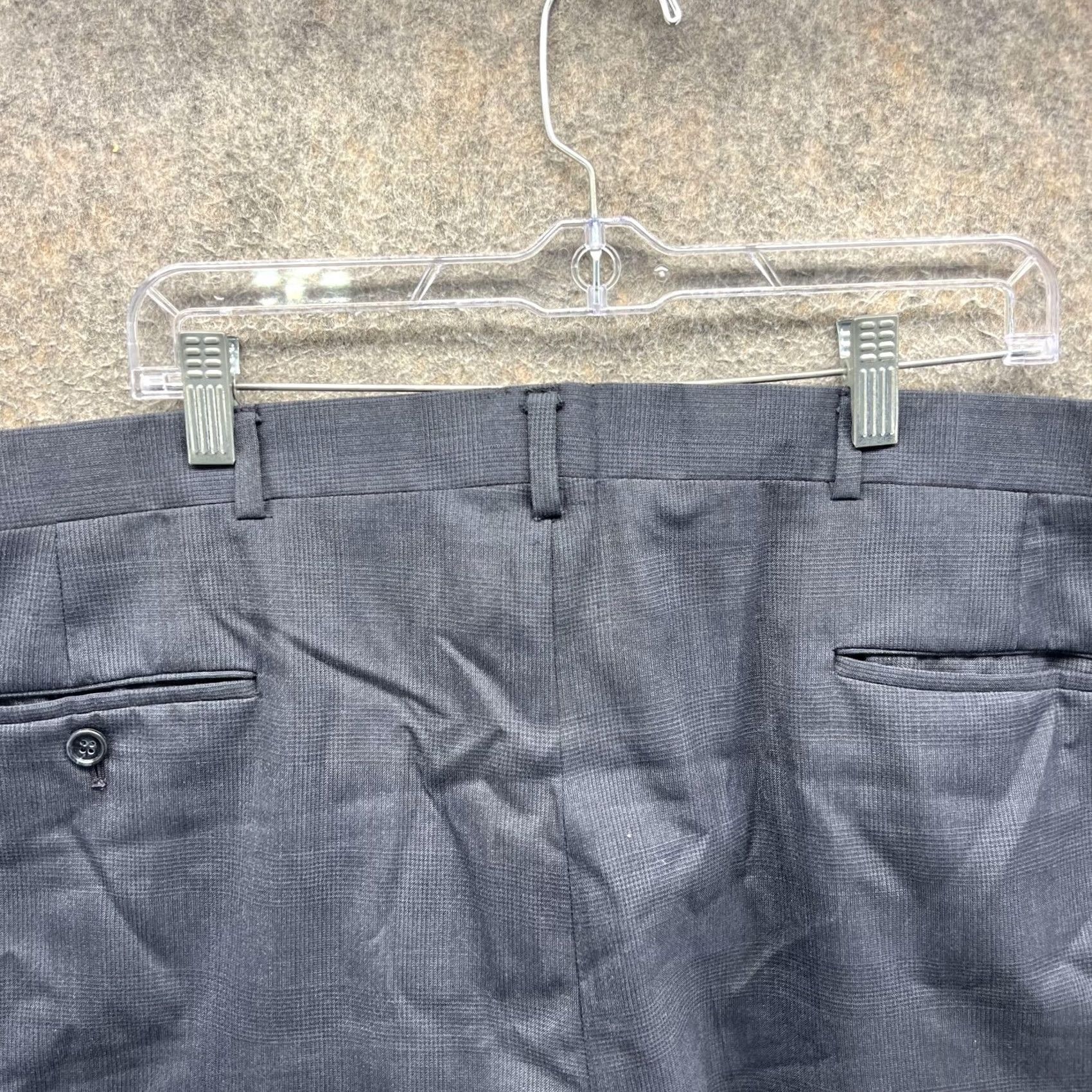 Vintage Dress Pants Mens 40x30 Gray Check Pleated Classic Fit Straight Leg Trousers XL Mens Gray Check Dress Pants Size US 36 / EU 52 - 5 Thumbnail