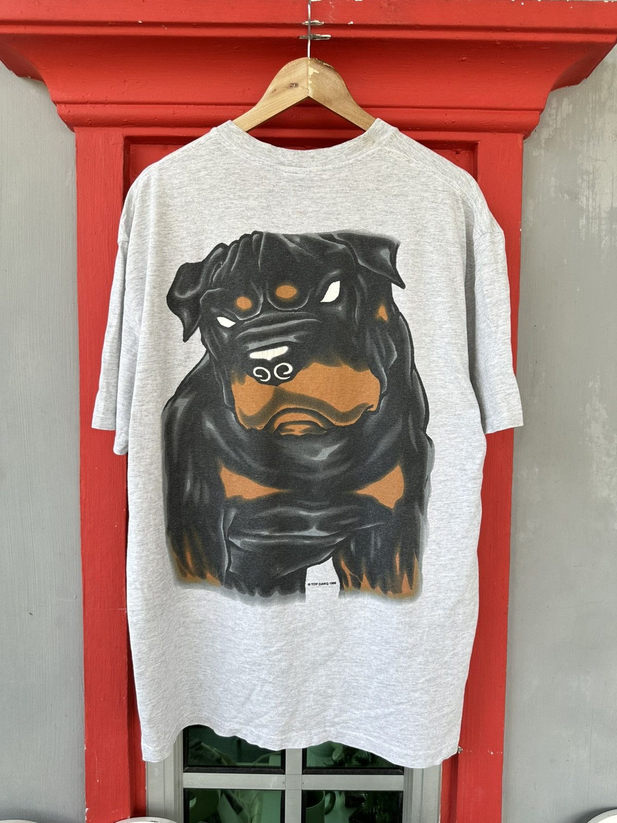 Top Dawg Entertainment Vintage 90s Top Dawg “Larger Than Life” Rotweiler Dog Tee Size US XL / EU 56 / 4 - 1 Thumbnail