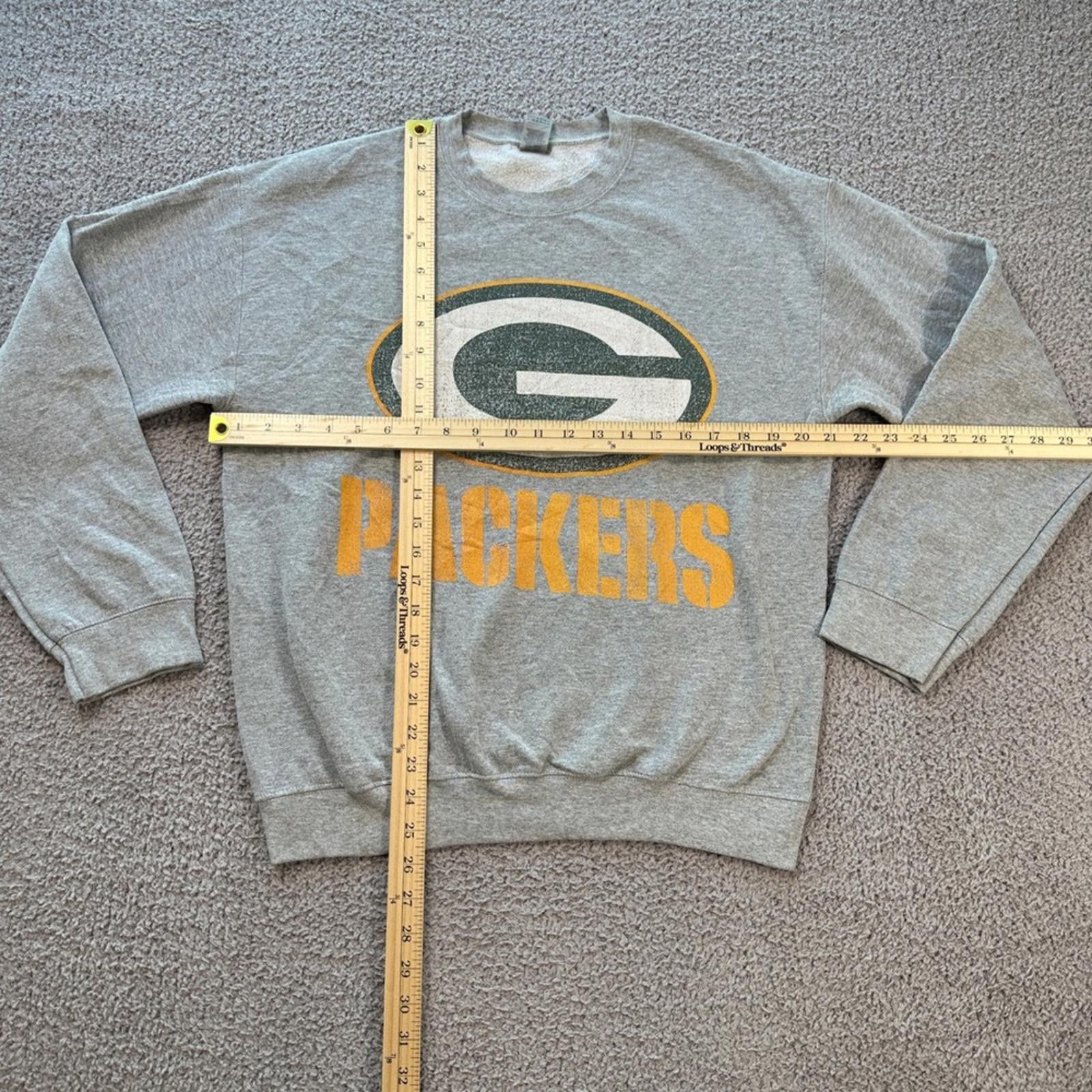 Gildan Green Bay Packers NFL Crewneck Sweatshirt Gray Pullover M Size US M / EU 48-50 / 2 - 2 Thumbnail