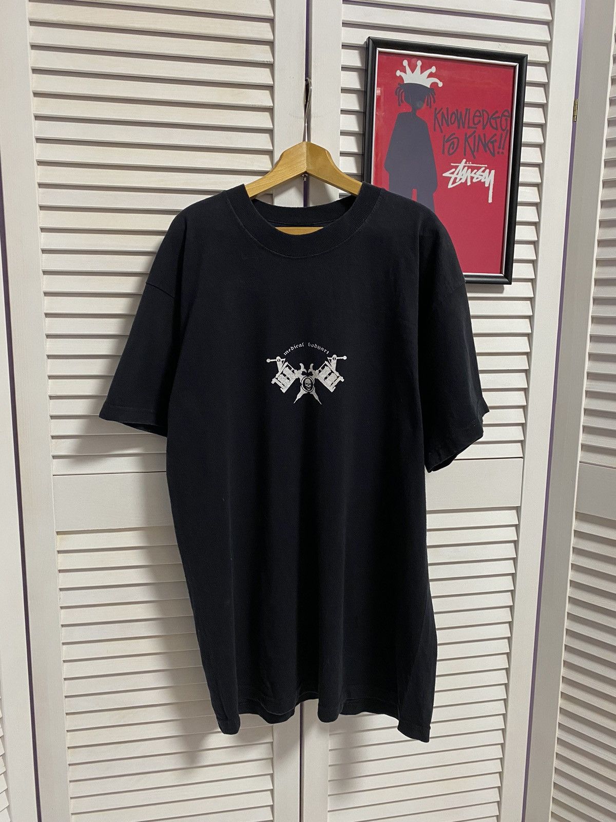 Band Tees Medical Bodyart Black T-Shirt Tee w/ Skull & Syringes Rare Size US M / EU 48-50 / 2 - 3 Thumbnail
