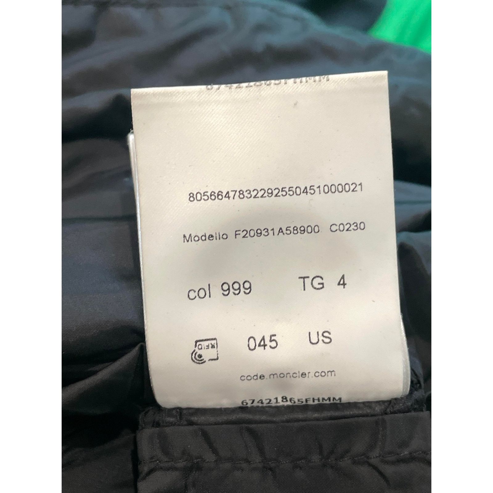 Moncler Moncler Puffer Women's Black Jacket Size US S / EU 44-46 / 1 - 16 Thumbnail