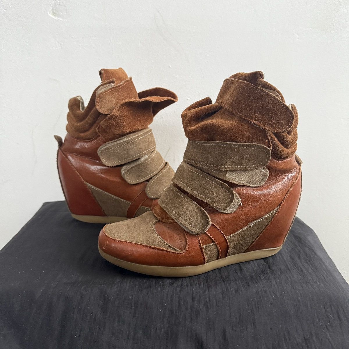 Seditionaries Vintage Original Comfort Hi Top Wedge Sneakers Size US 6 / IT 36 - 2 Thumbnail