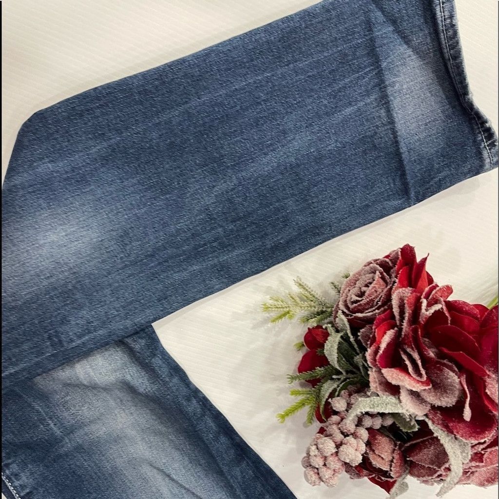 True Religion True Religion Cora mid rise blue jeans size 26 Size 26" / US 2 / IT 38 - 4 Thumbnail