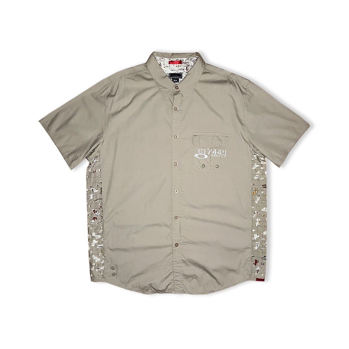 Oakley Vintage Oakley Sublimated 'Camo Flare' Technical Shirt Size US XL / EU 56 / 4 - 1 Thumbnail