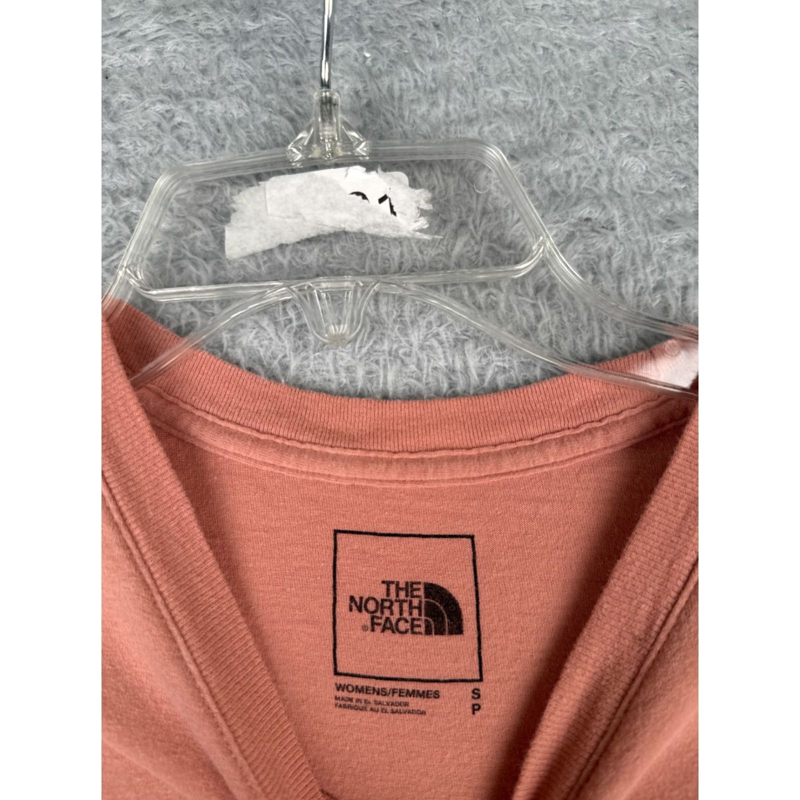 The North Face The North Face Shirt Womens S Pink Short Sleeve Crew Neck 100% Cotton Hike Shirt Womens S Pink Short Sleeve The North Face Size S / US 4 / IT 40 - 7 Thumbnail
