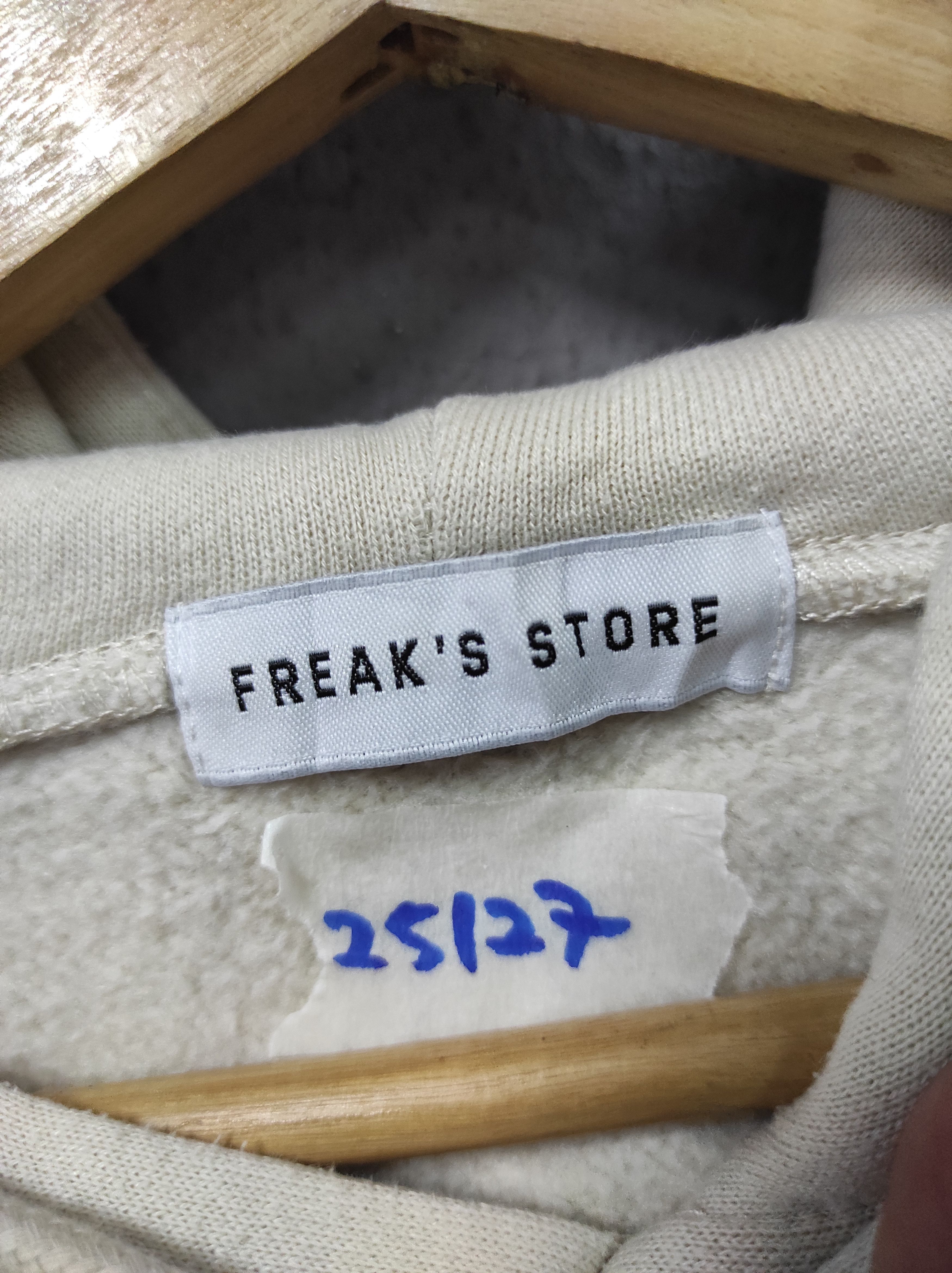 Japanese Brand FREAKS STORE BEAR USA HOODIE Size US L / EU 52-54 / 3 - 5 Thumbnail